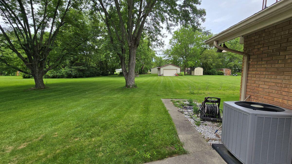 6407 Floyd, Springfield, Ohio 45502