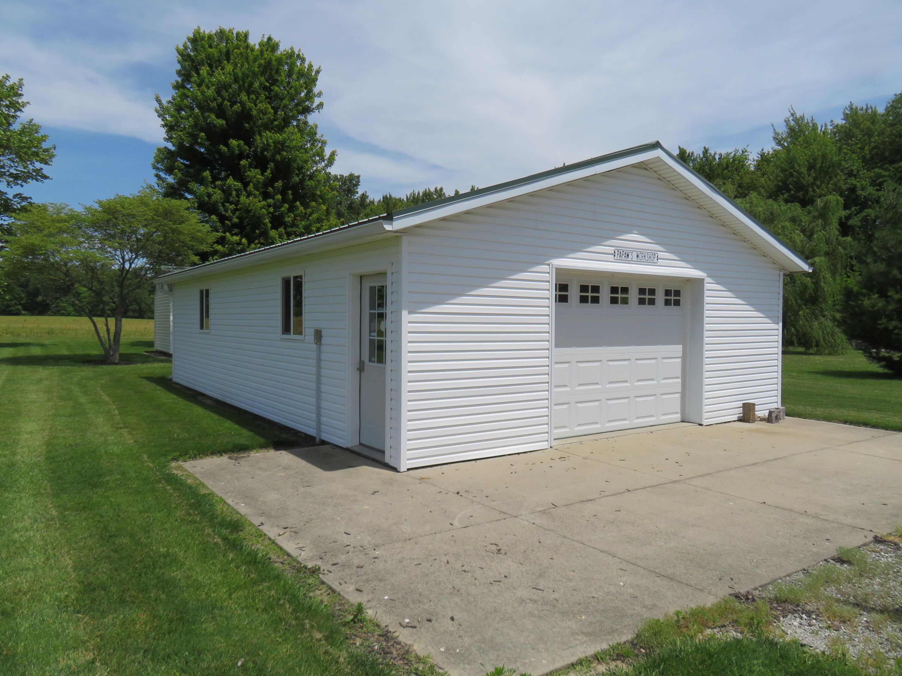 2036 Sloan, Urbana, Ohio 43078