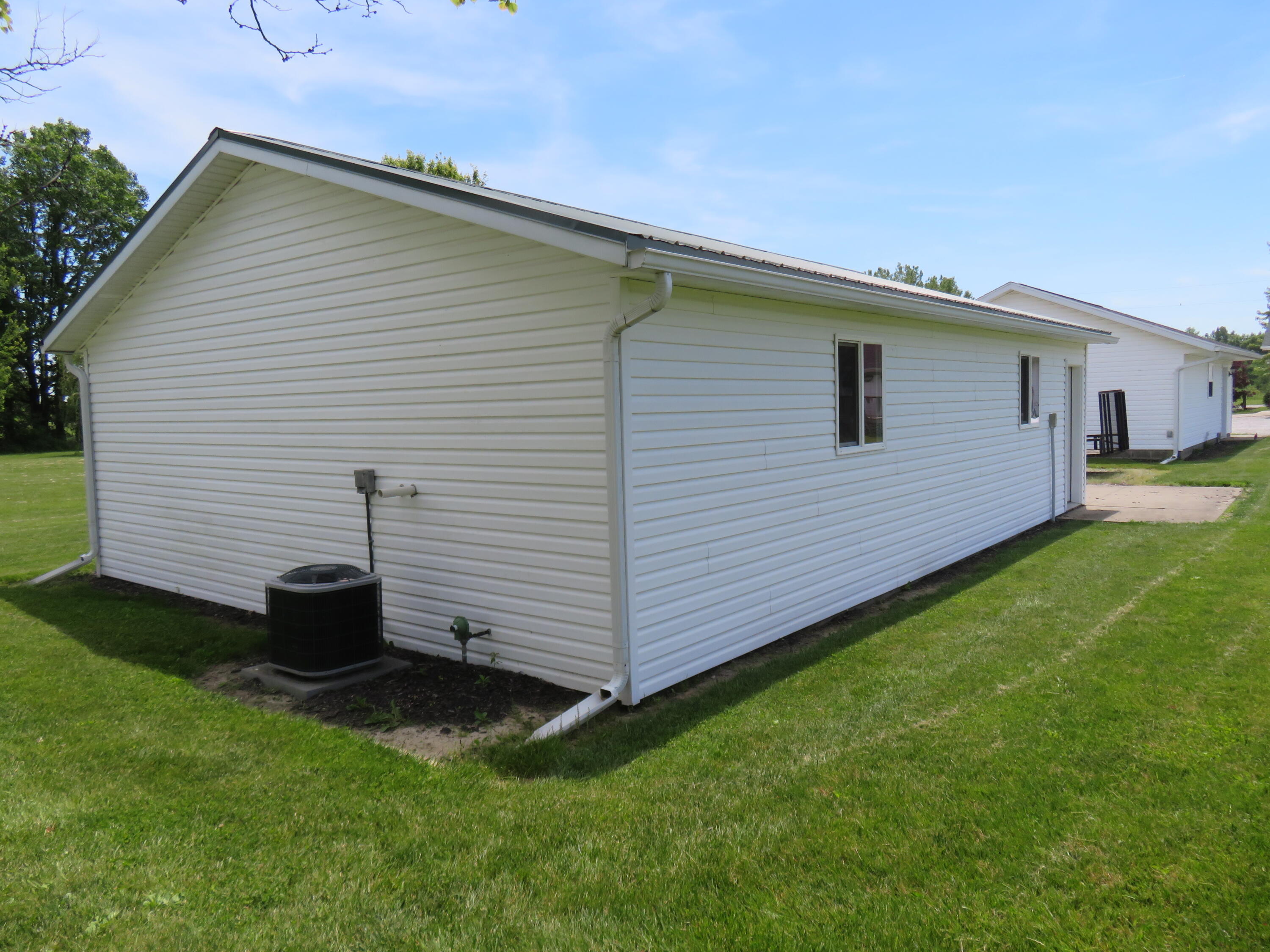 2036 Sloan, Urbana, Ohio 43078