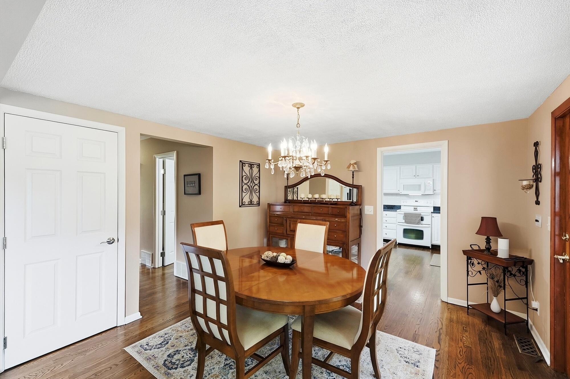 742 Hartford, Springfield, Ohio 45503