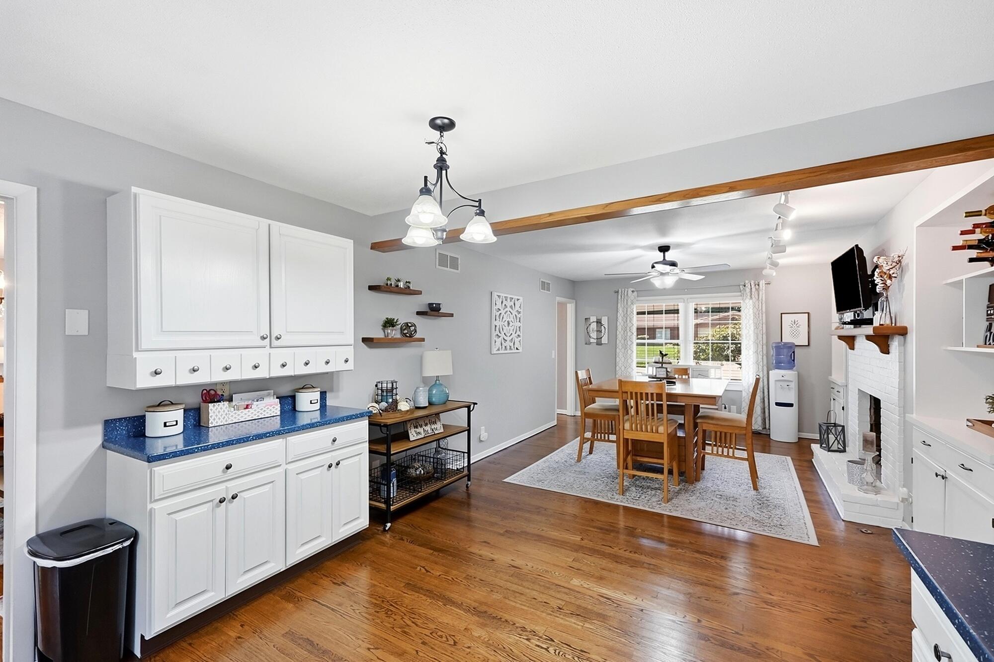 742 Hartford, Springfield, Ohio 45503