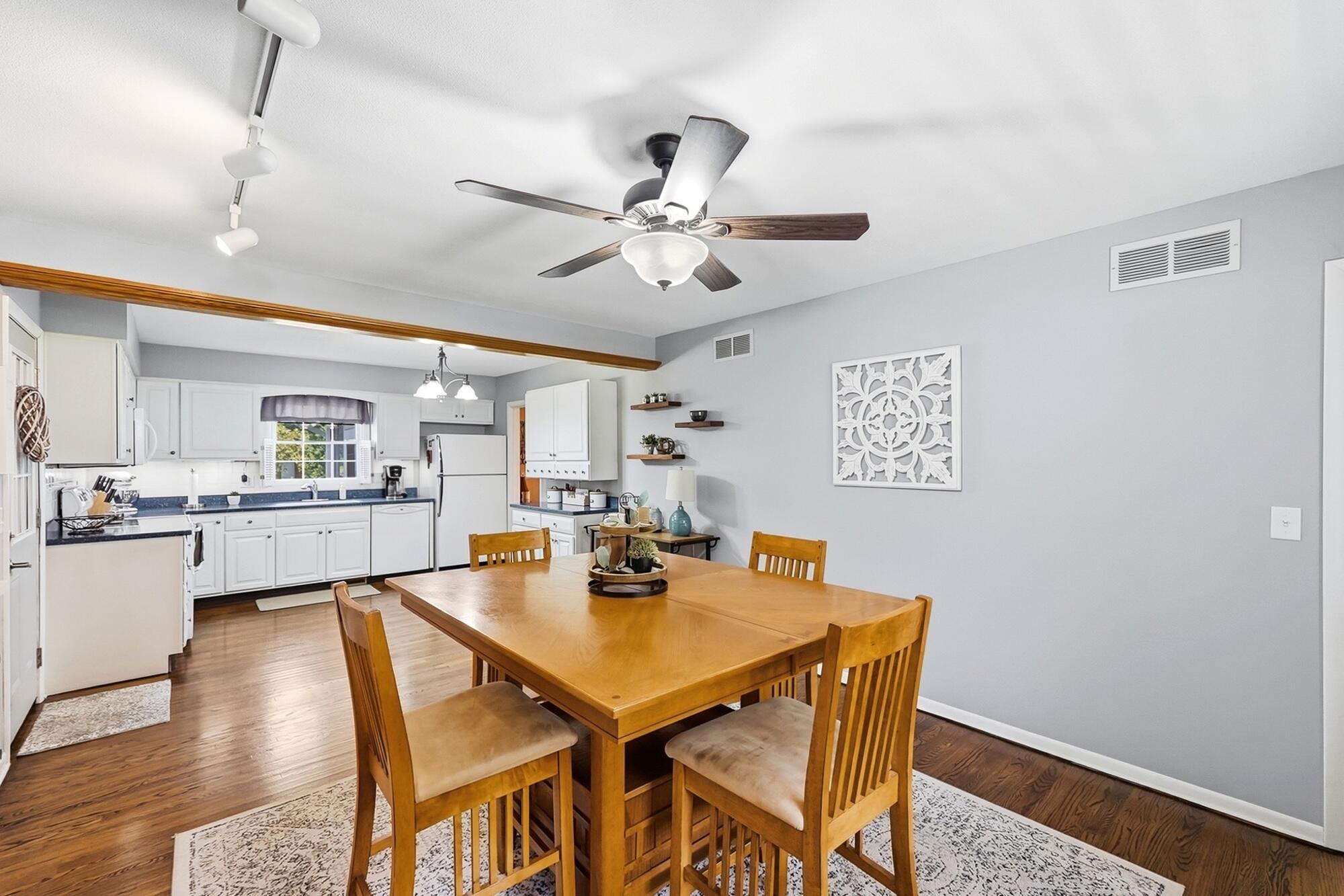 742 Hartford, Springfield, Ohio 45503