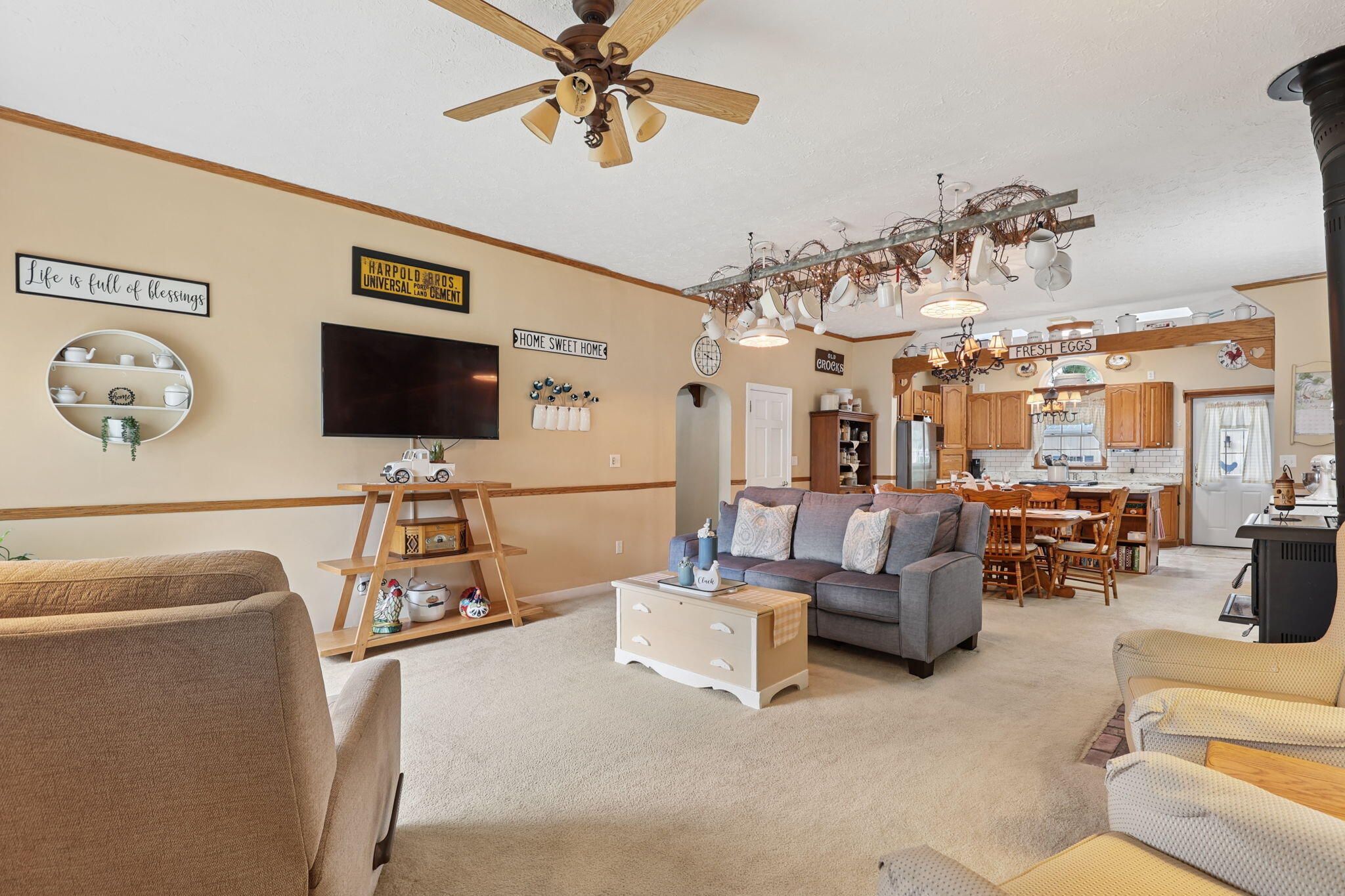 166 New Hampshire, London, Ohio 43140