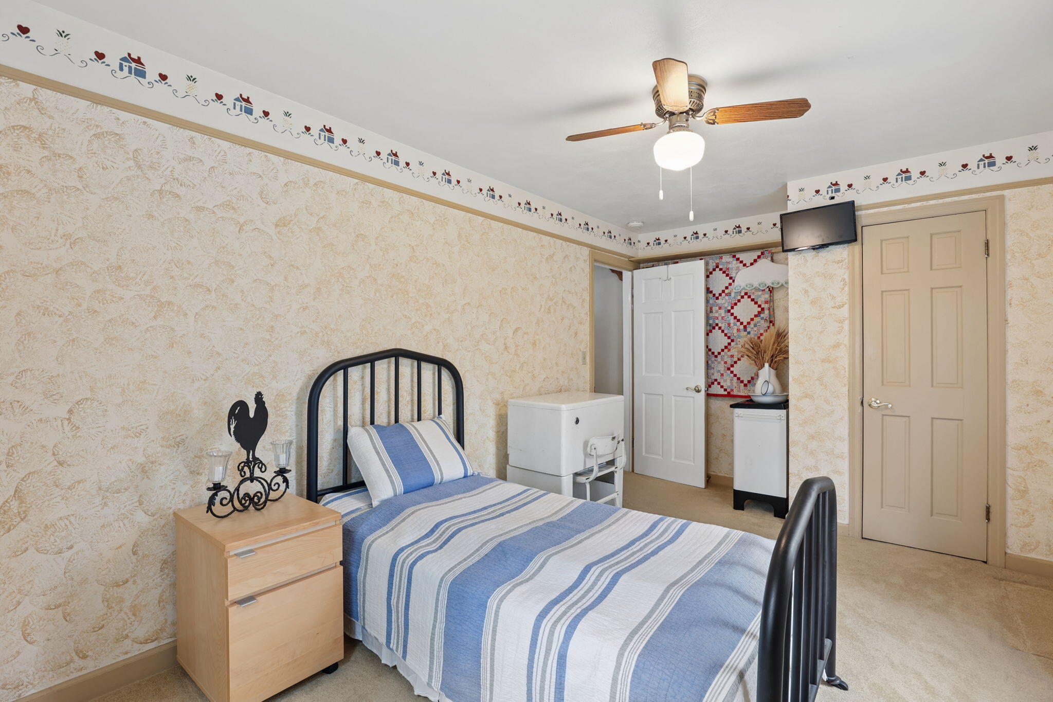 166 New Hampshire, London, Ohio 43140