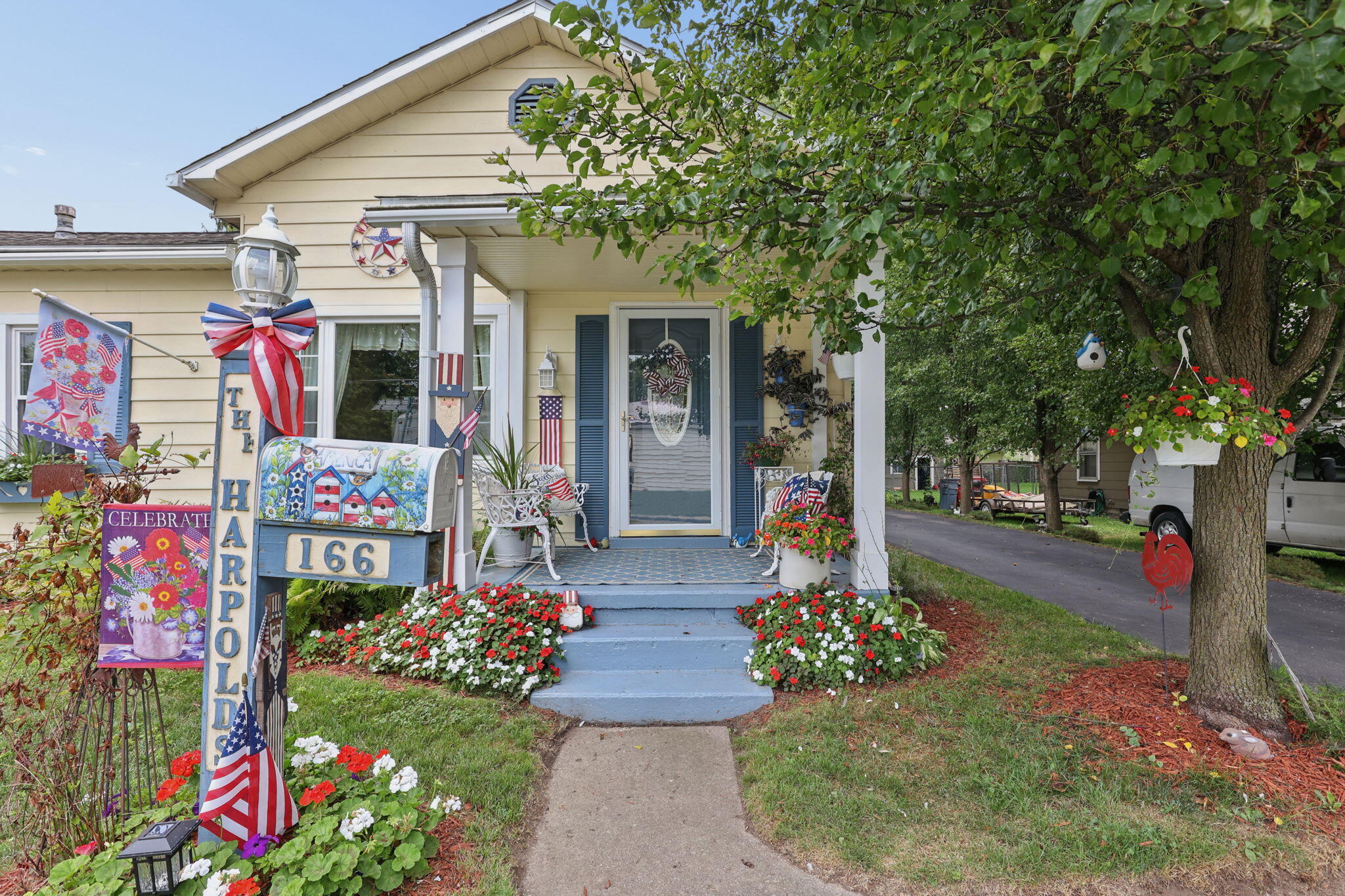 166 New Hampshire, London, Ohio 43140