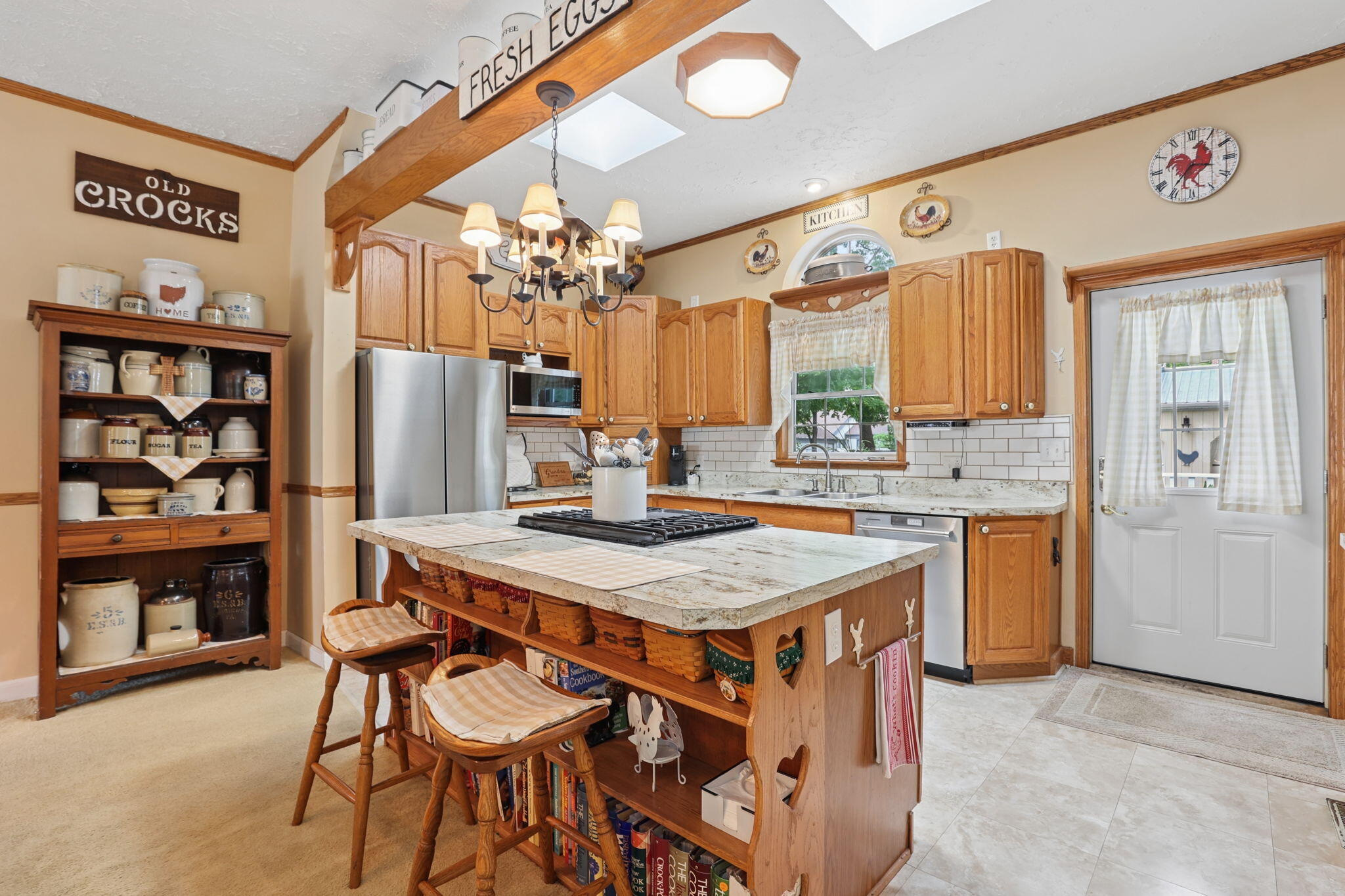 166 New Hampshire, London, Ohio 43140