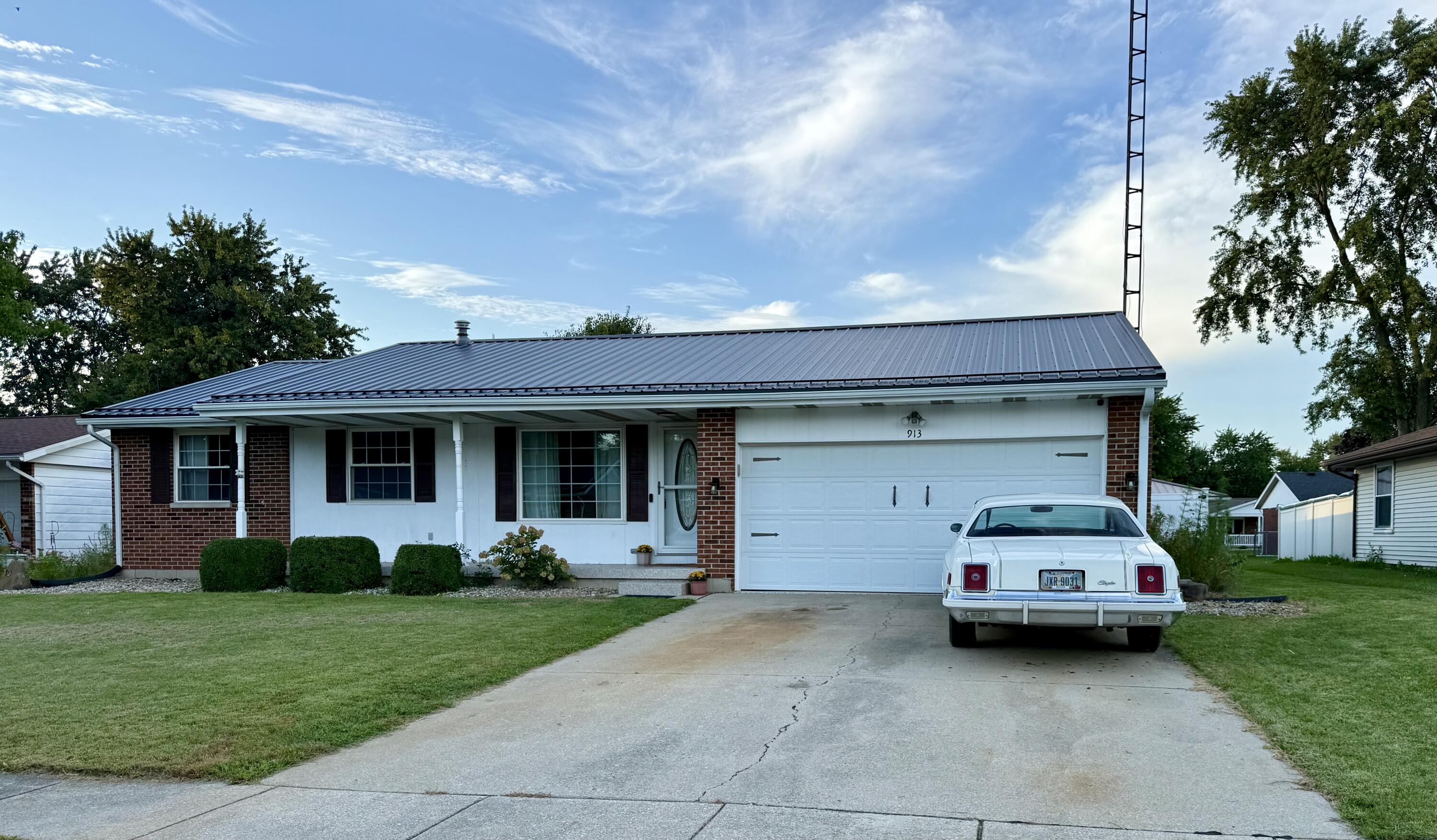 913 Canterbury, Celina, Ohio 45822