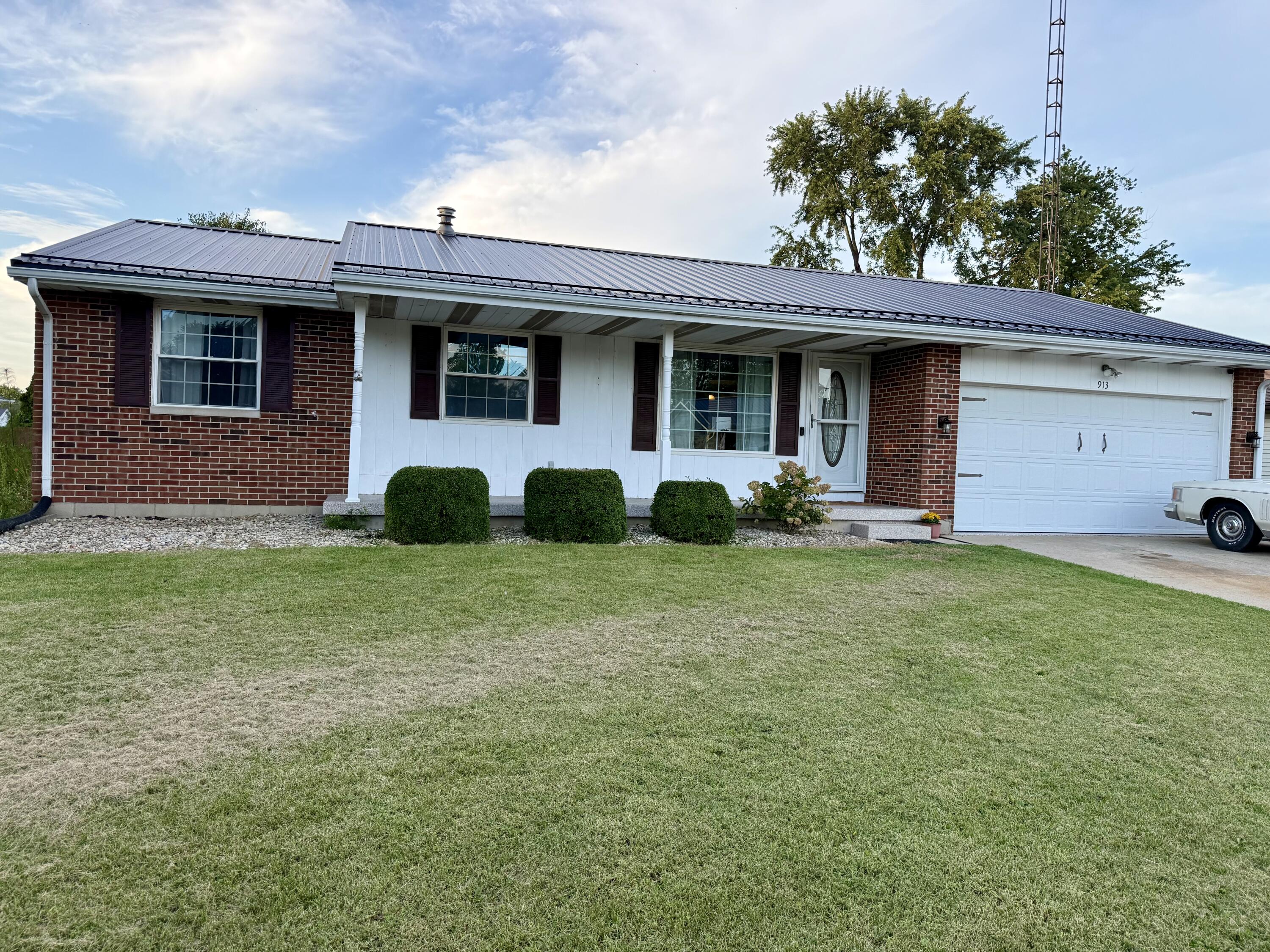 913 Canterbury, Celina, Ohio 45822