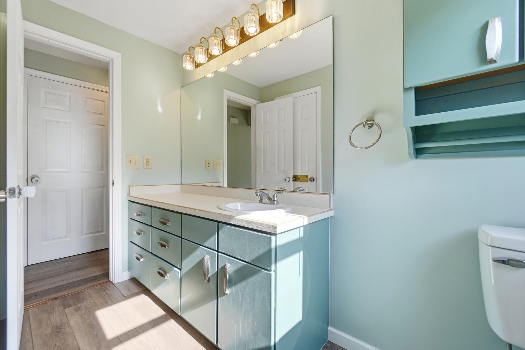 1956 Elaina, Springfield, Ohio 45503