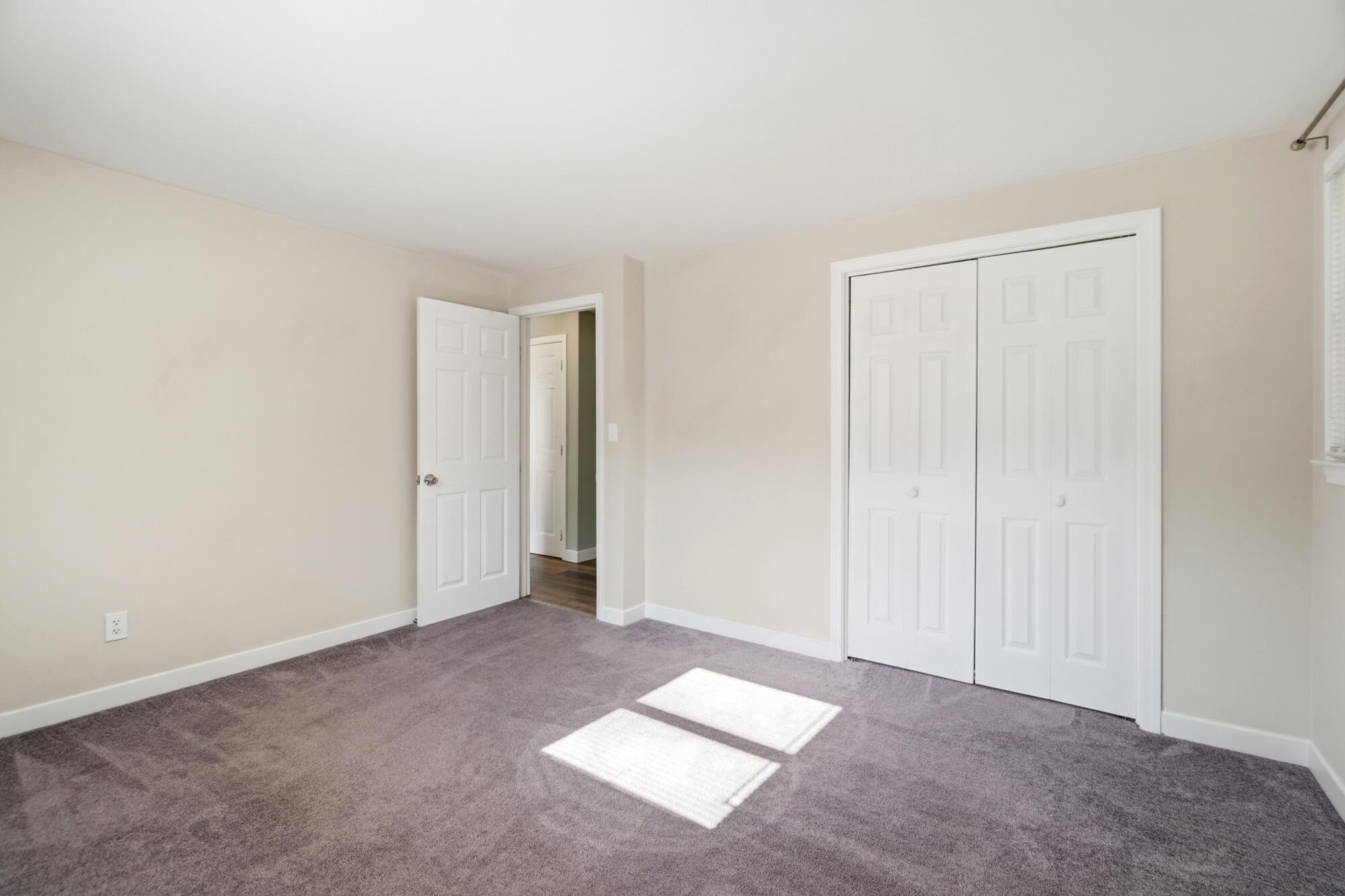 1956 Elaina, Springfield, Ohio 45503