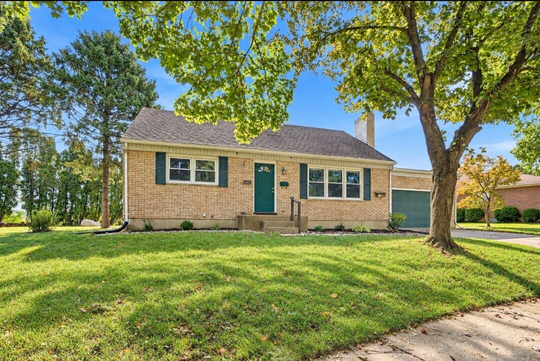 1956 Elaina, Springfield, Ohio 45503