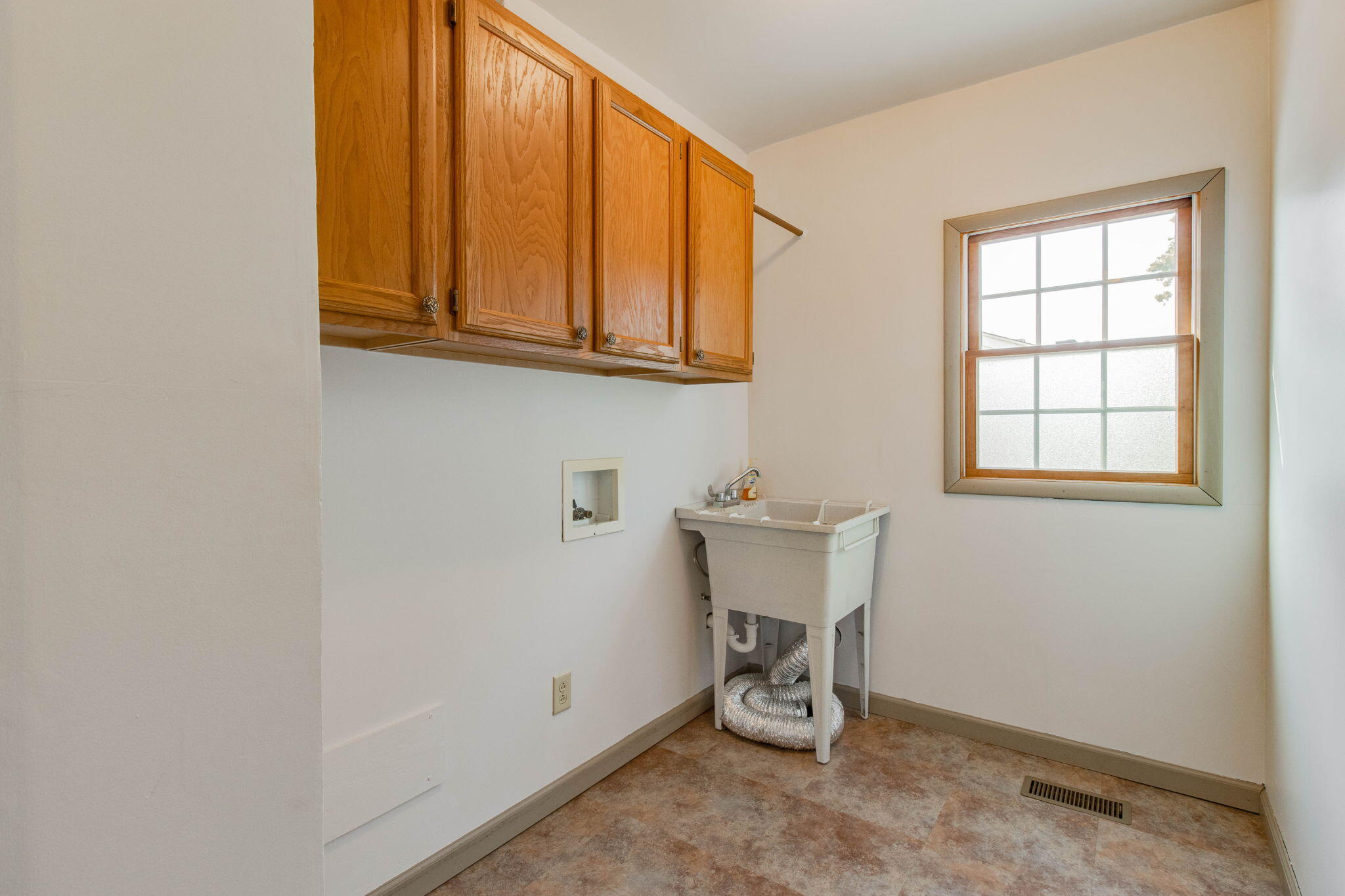 318 2nd, Coldwater, Ohio 45828
