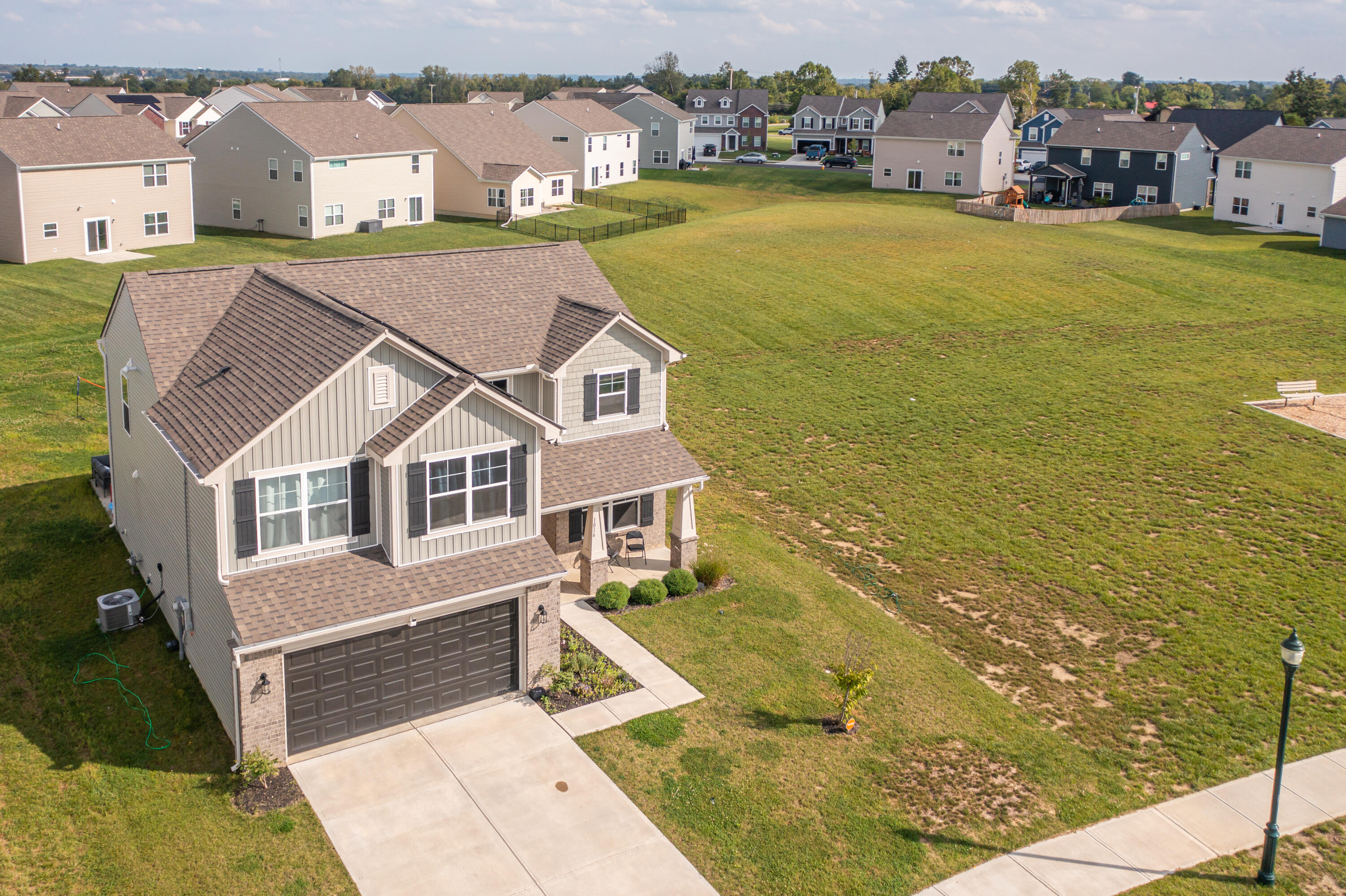 1016 Redwood, Clayton, Ohio 45315