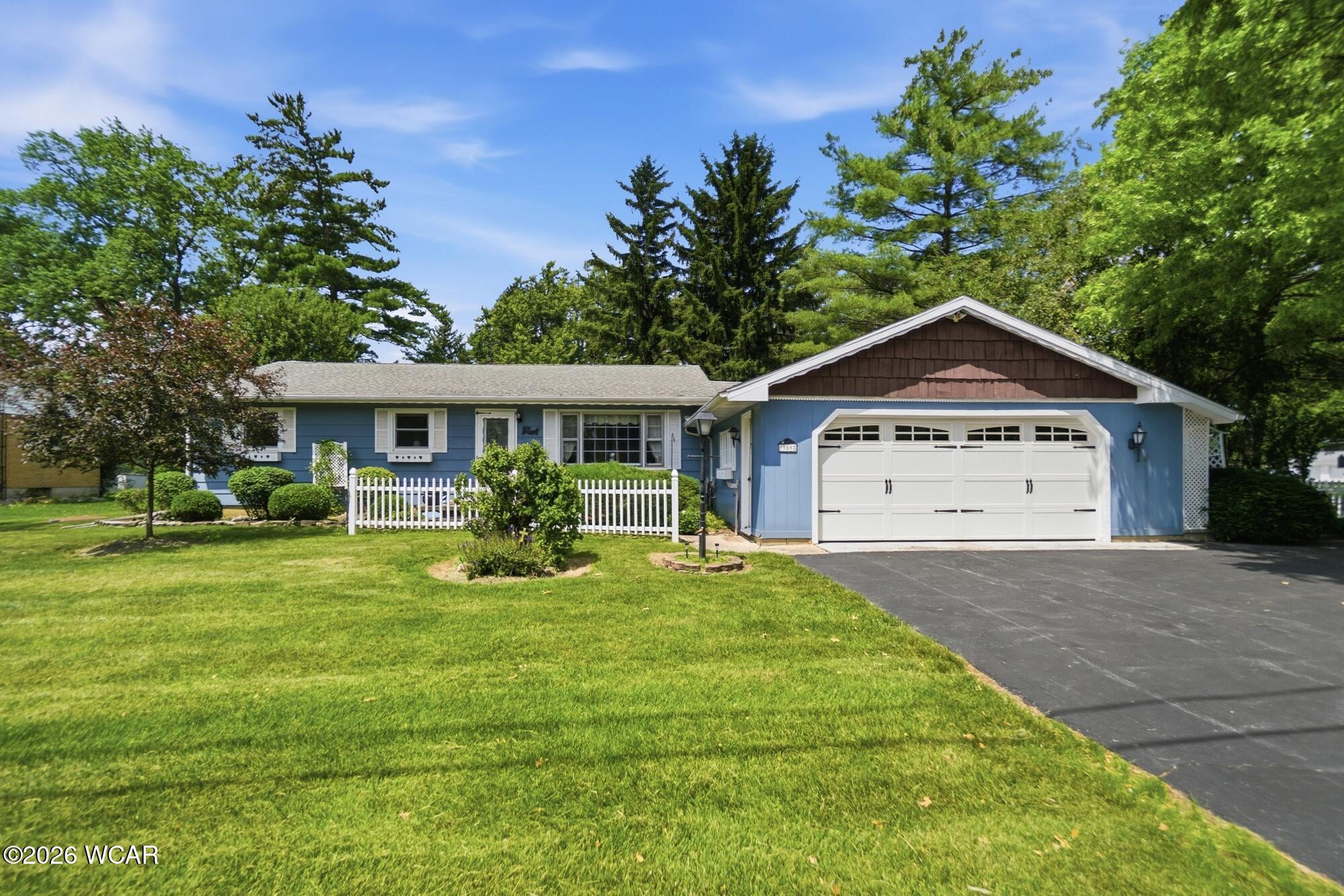 1959 Eastown Road, Lima, Ohio