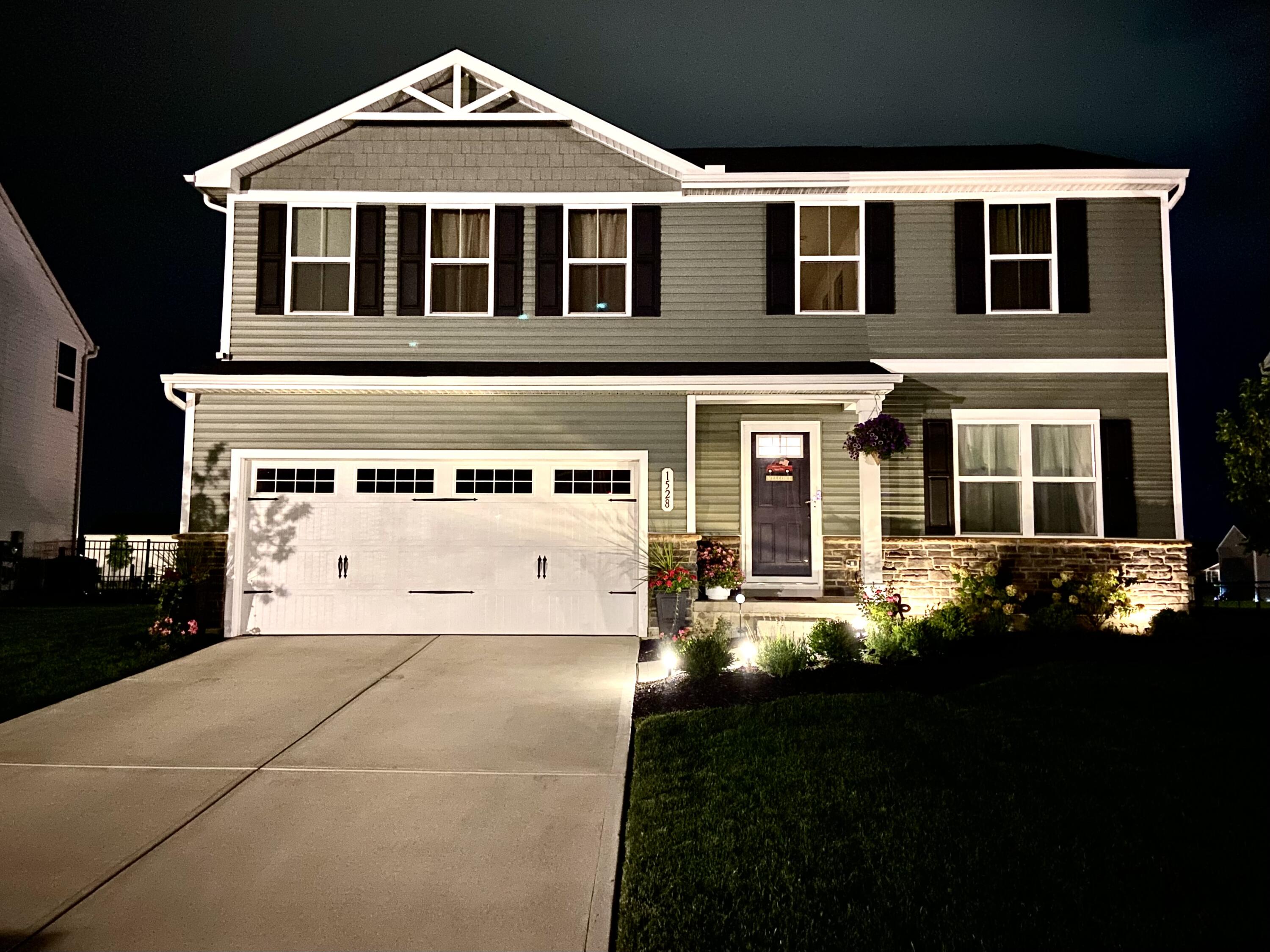 1528 White Oak, Sidney, Ohio 45365