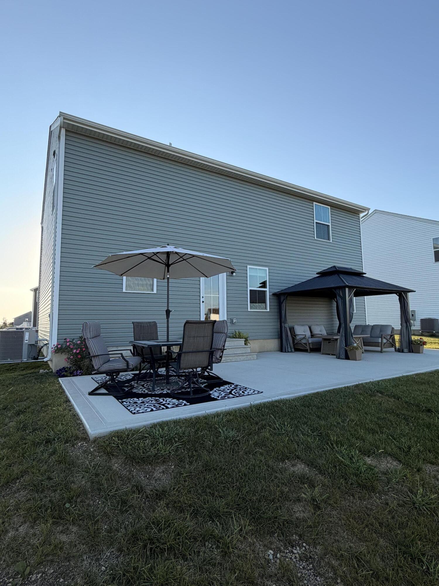 1528 White Oak, Sidney, Ohio 45365