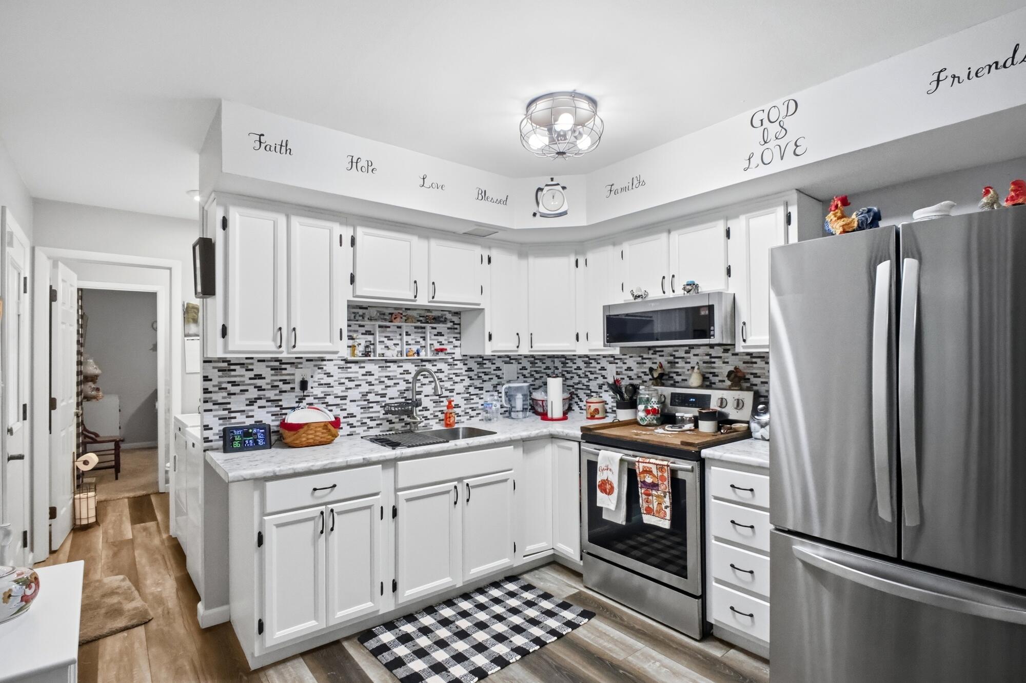7335 Cosner, Dayton, Ohio 45424