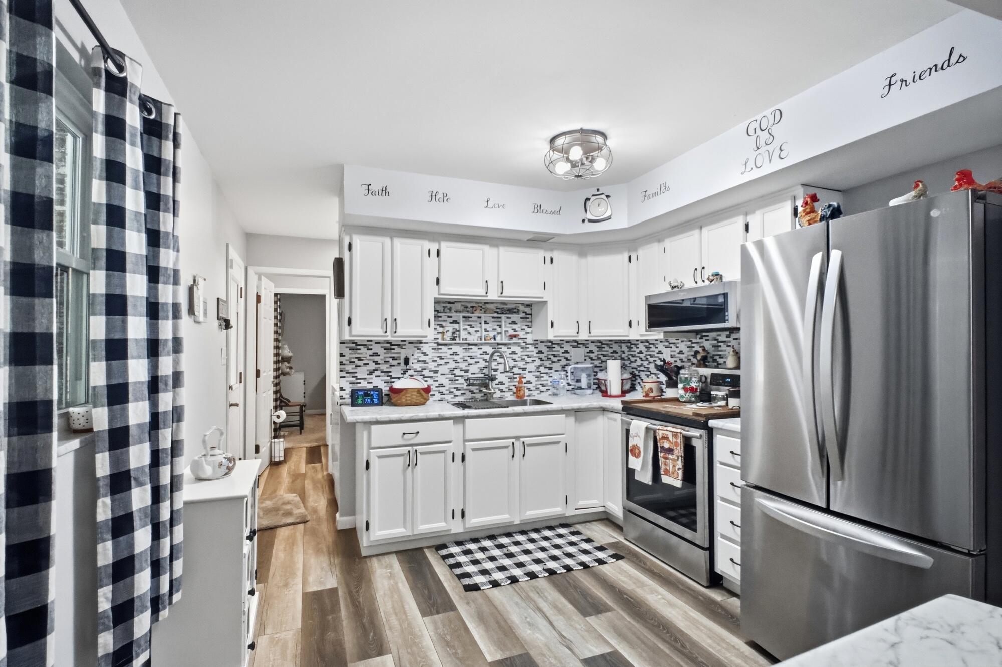 7335 Cosner, Dayton, Ohio 45424