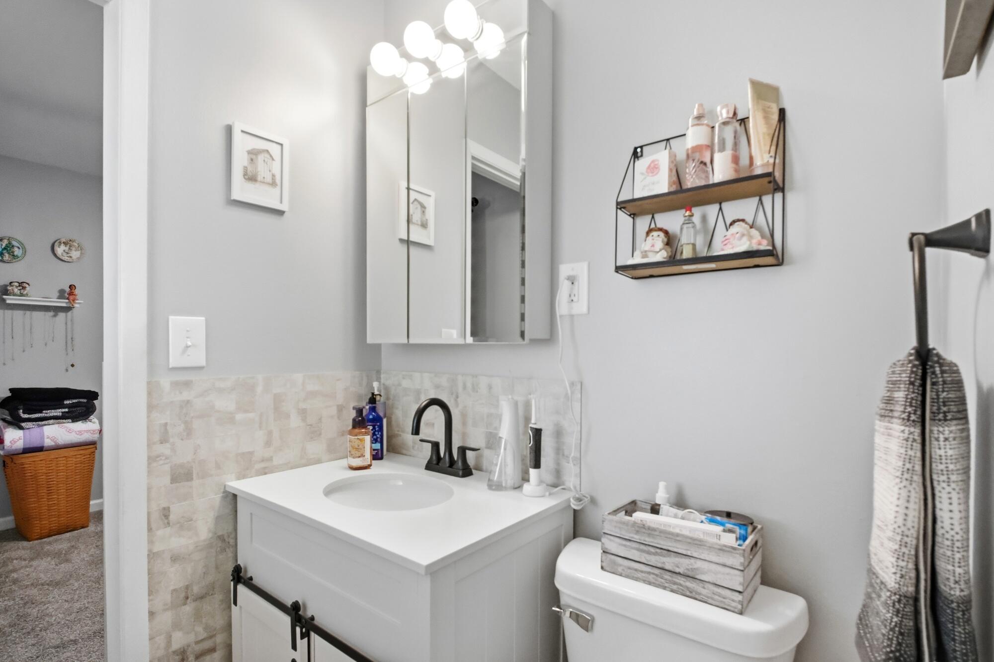 7335 Cosner, Dayton, Ohio 45424
