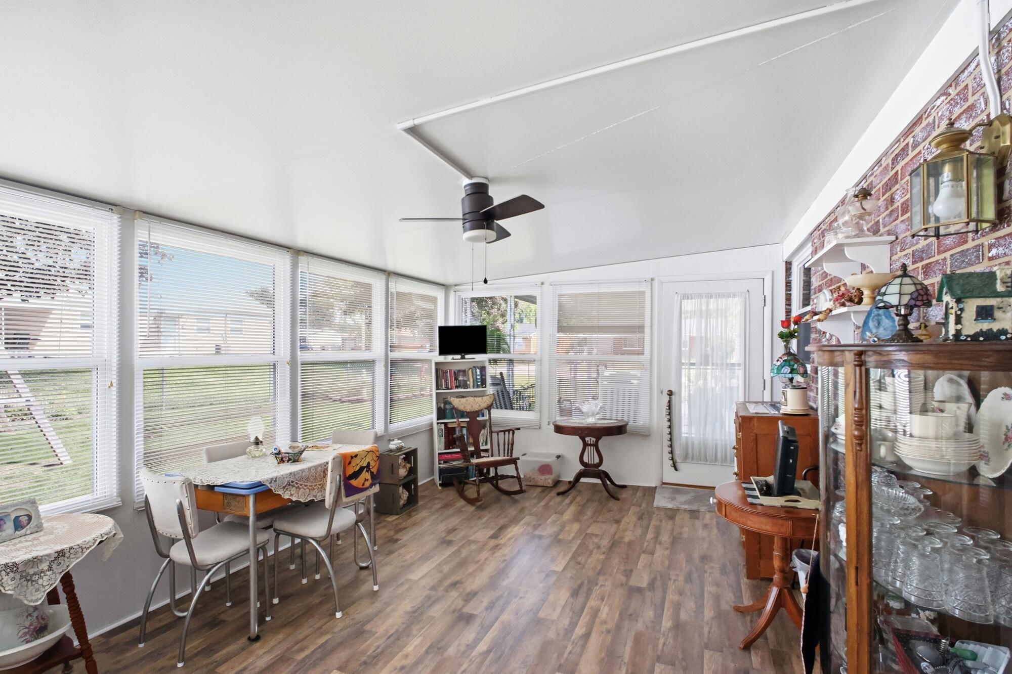 7335 Cosner, Dayton, Ohio 45424