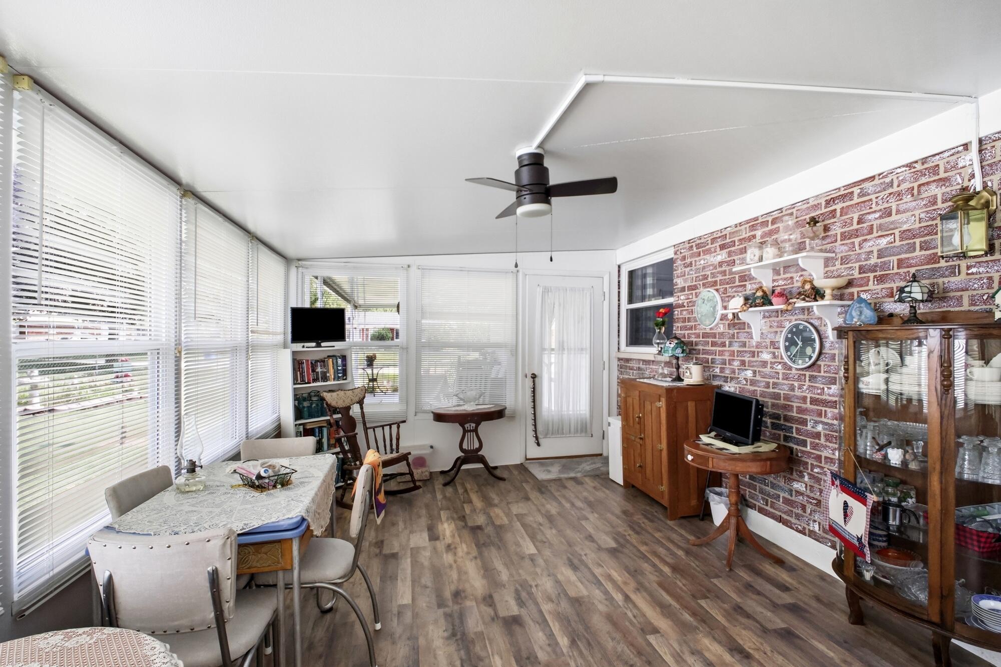 7335 Cosner, Dayton, Ohio 45424