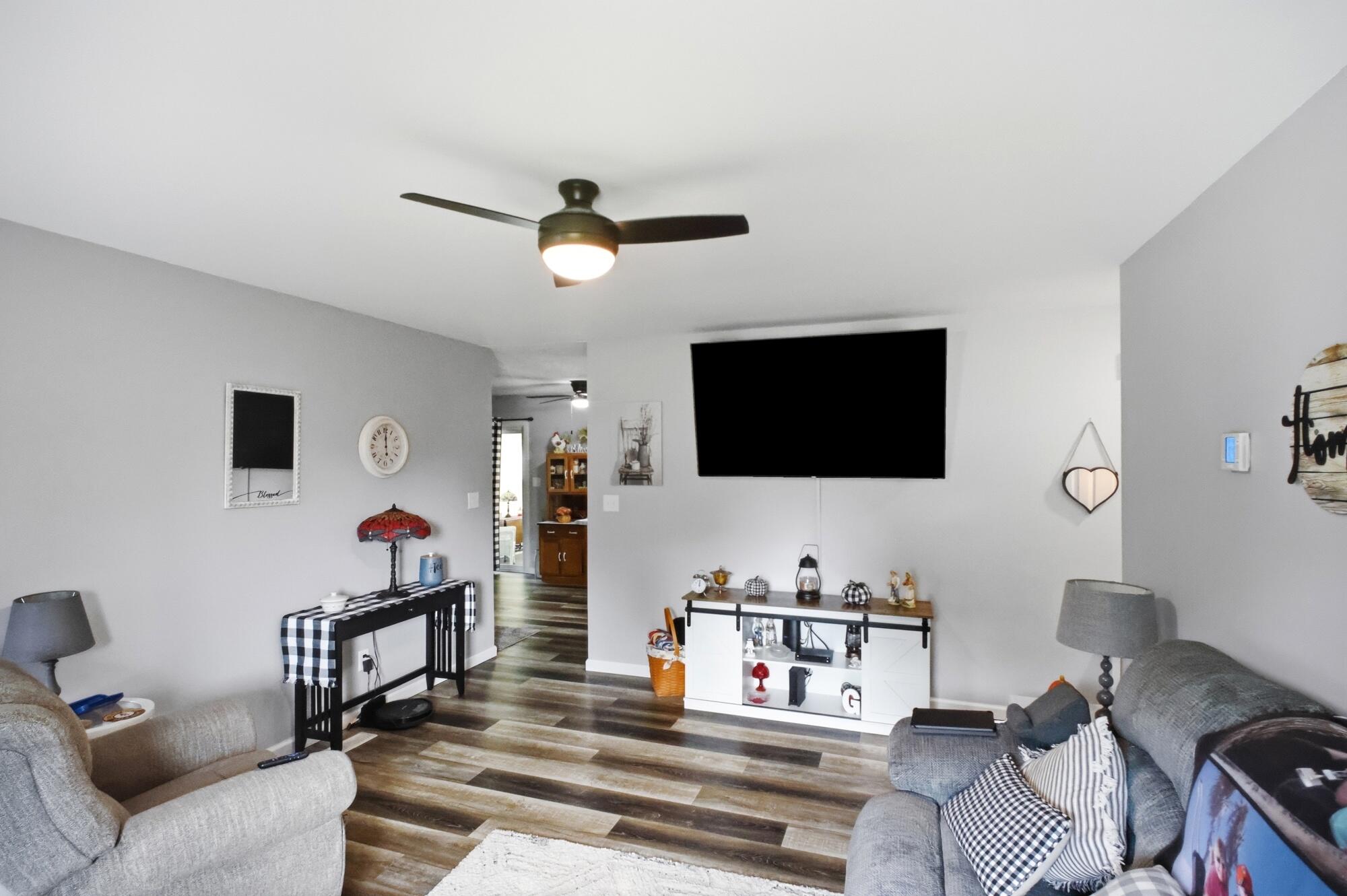 7335 Cosner, Dayton, Ohio 45424