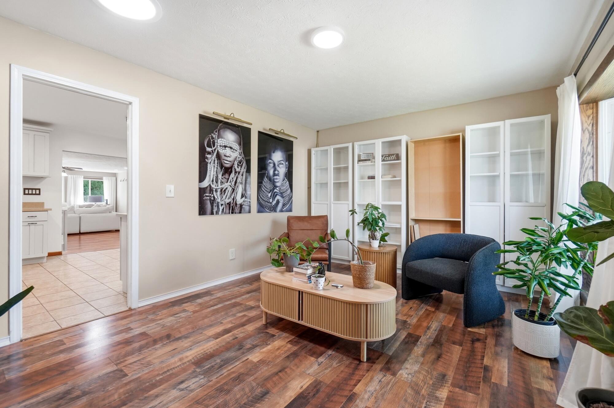 3230 Glouster, Springfield, Ohio 45503