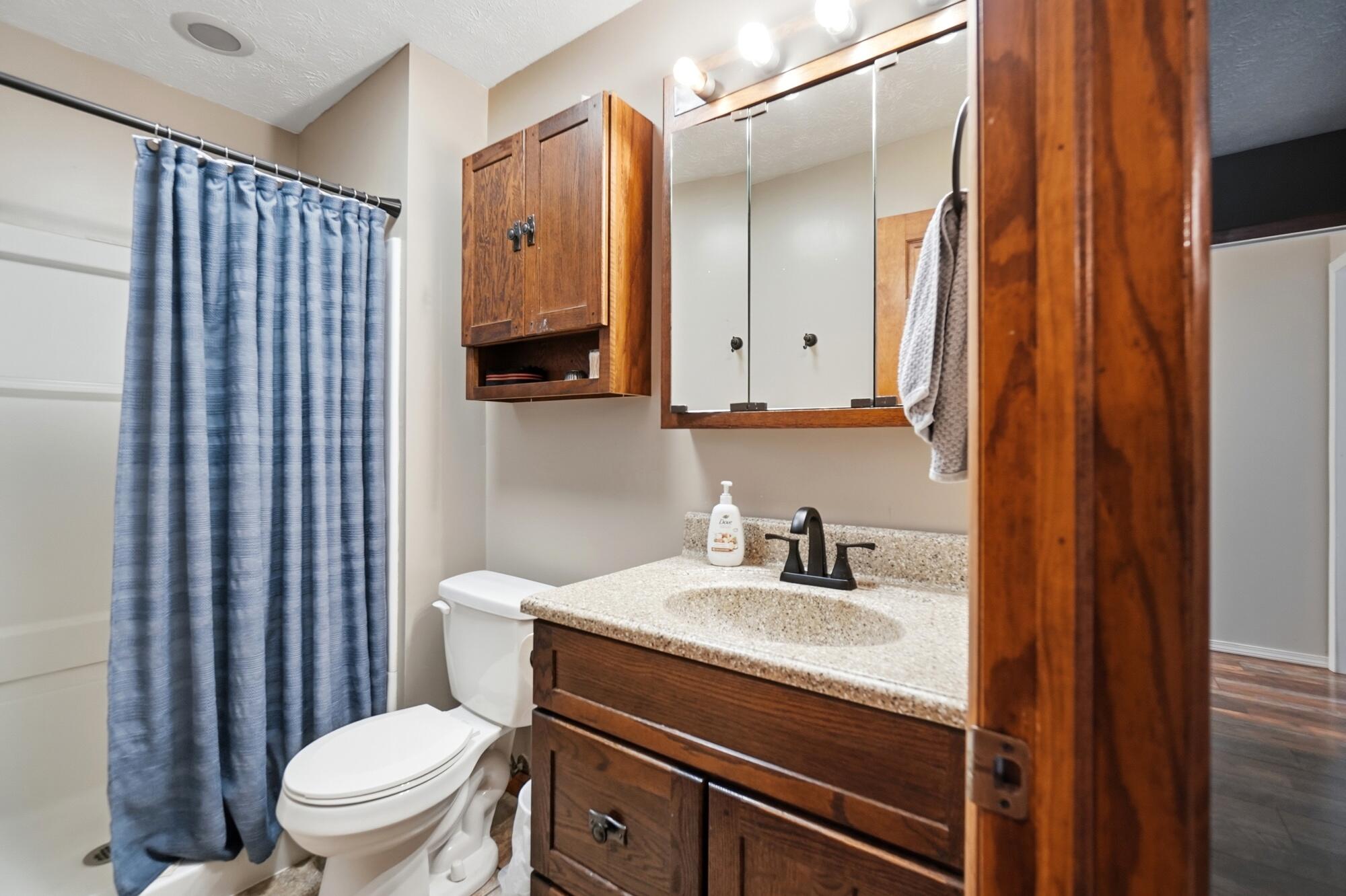 3230 Glouster, Springfield, Ohio 45503