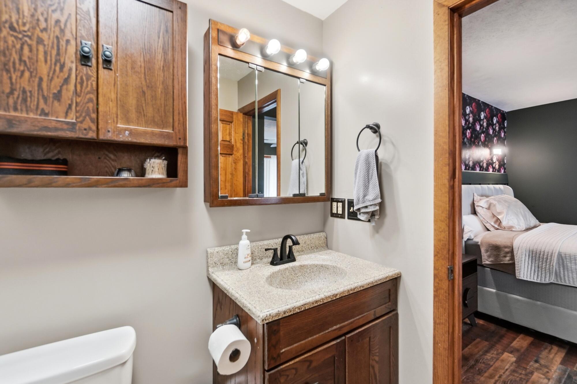 3230 Glouster, Springfield, Ohio 45503