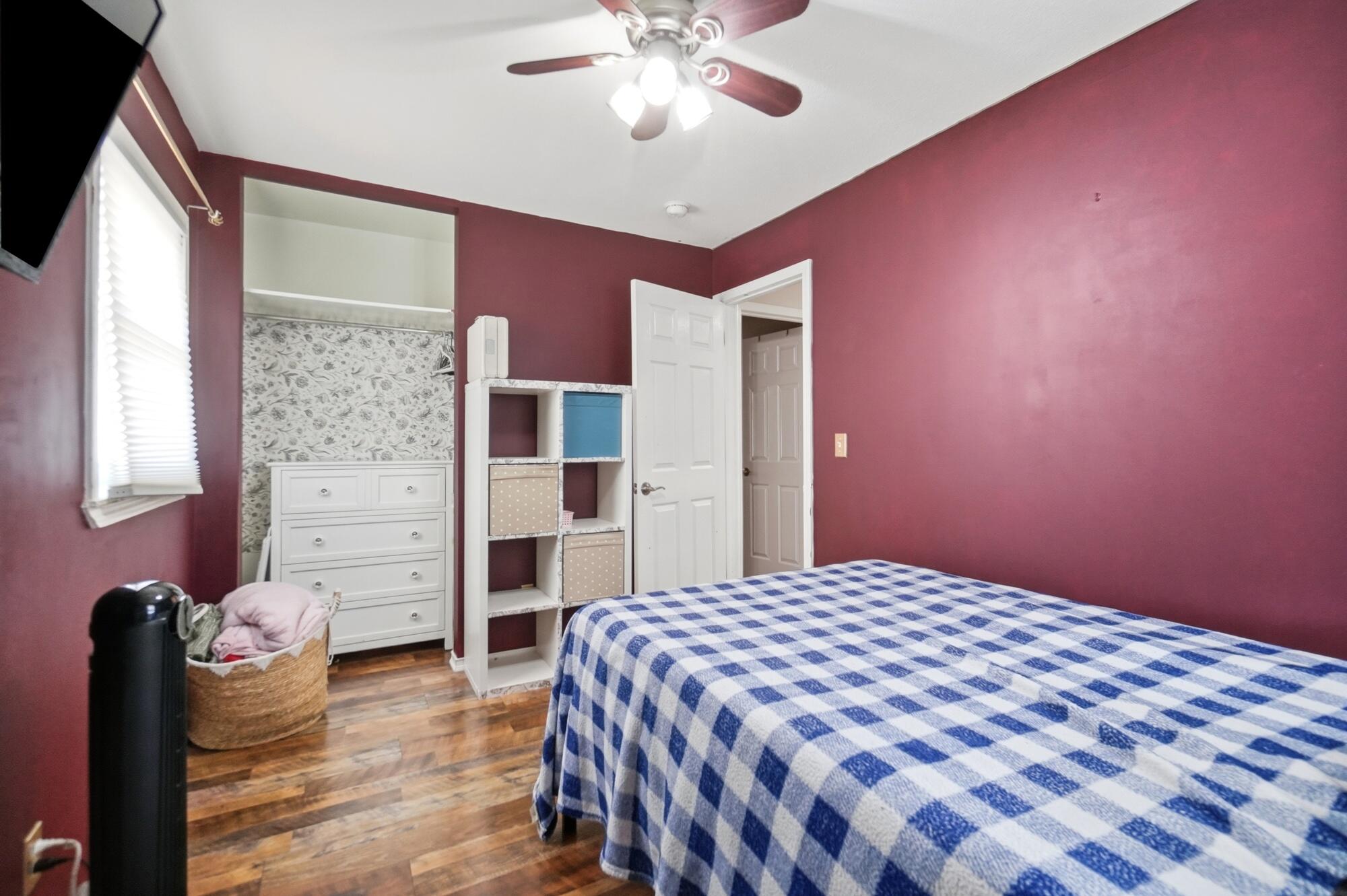 3230 Glouster, Springfield, Ohio 45503