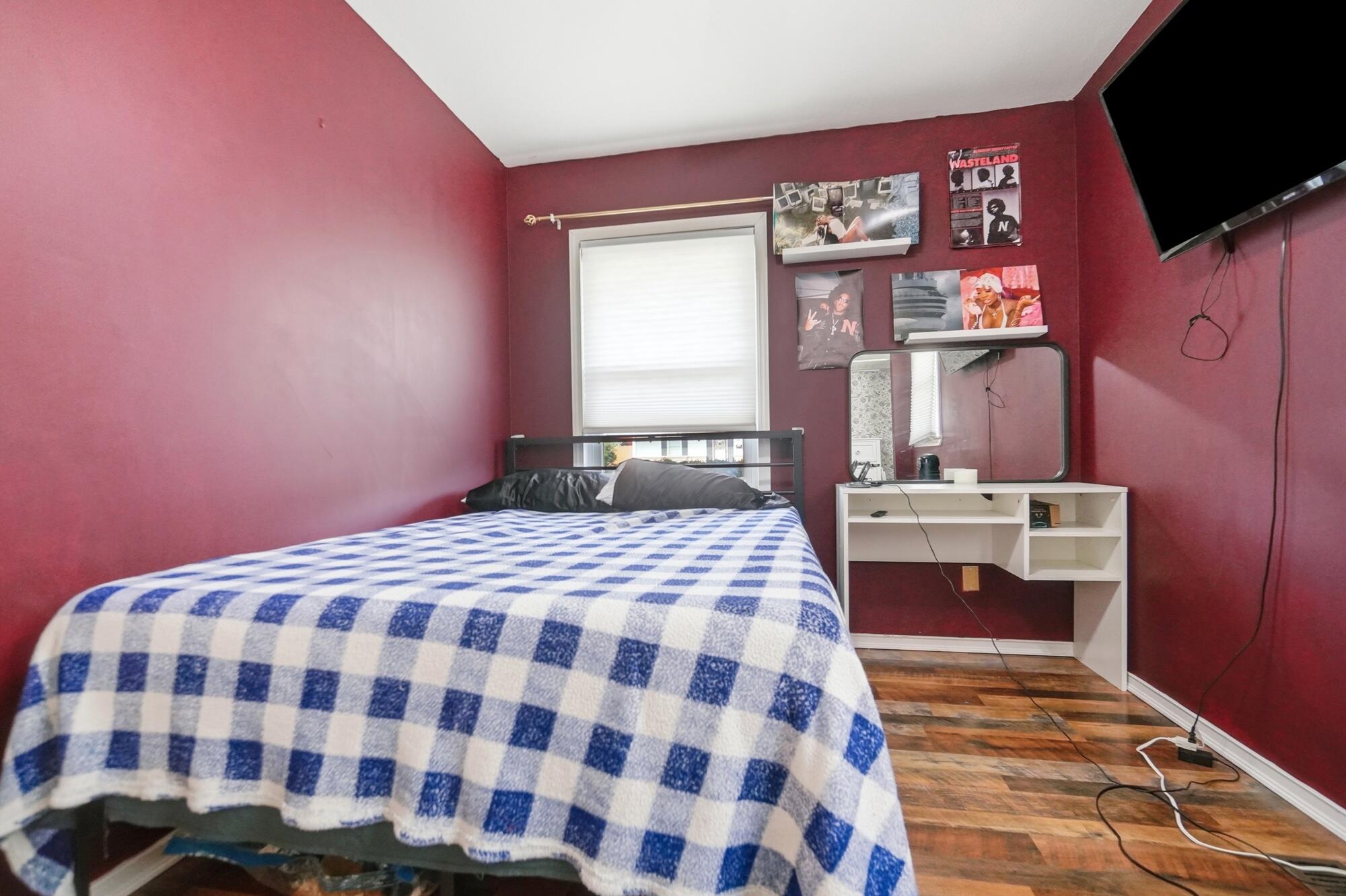 3230 Glouster, Springfield, Ohio 45503
