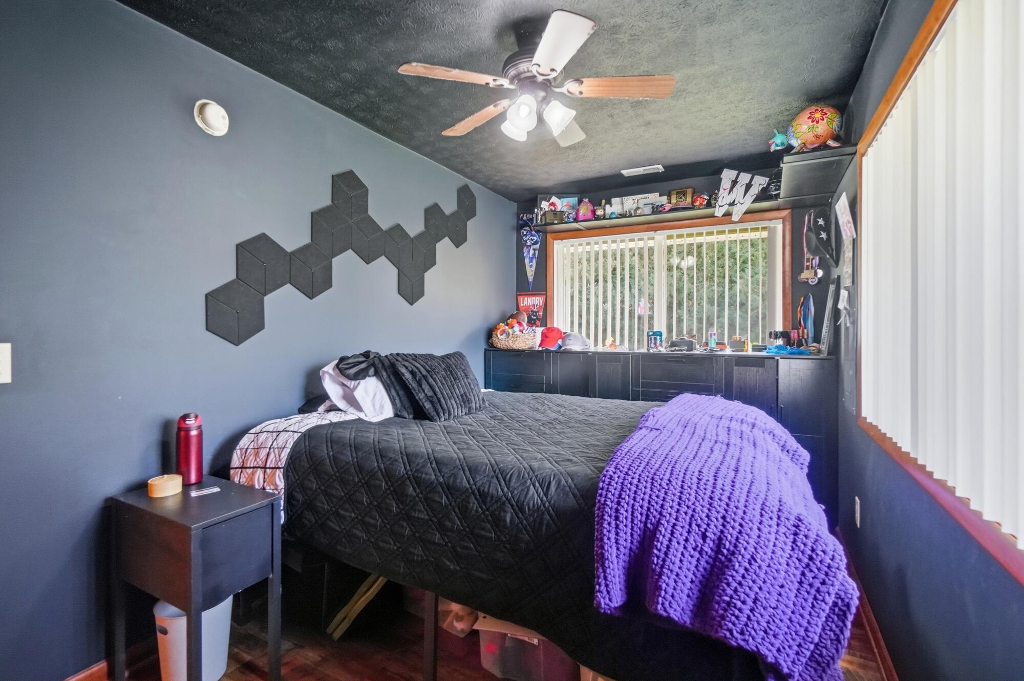 3230 Glouster, Springfield, Ohio 45503