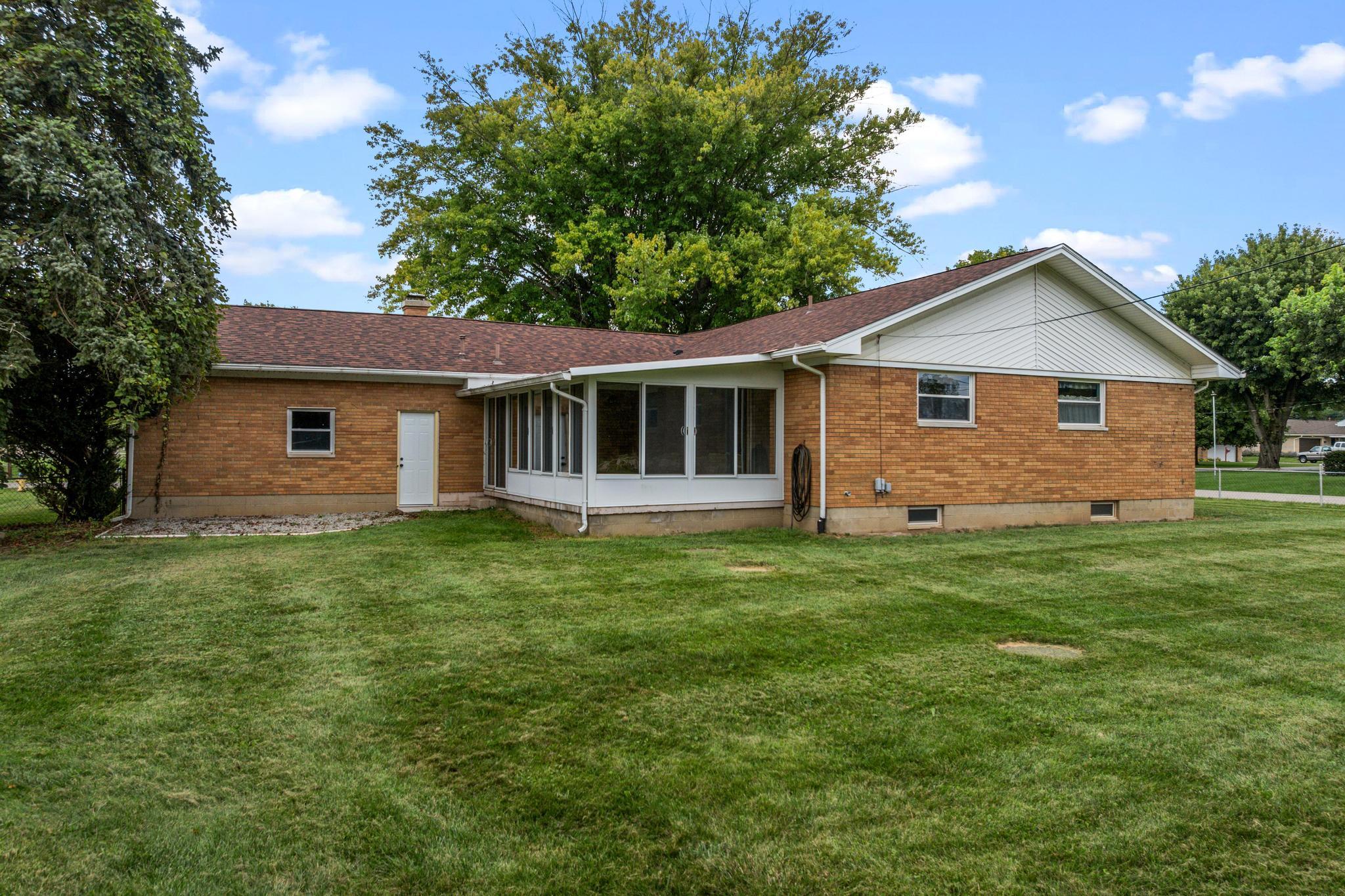 195 Countryside, Enon, Ohio 45323
