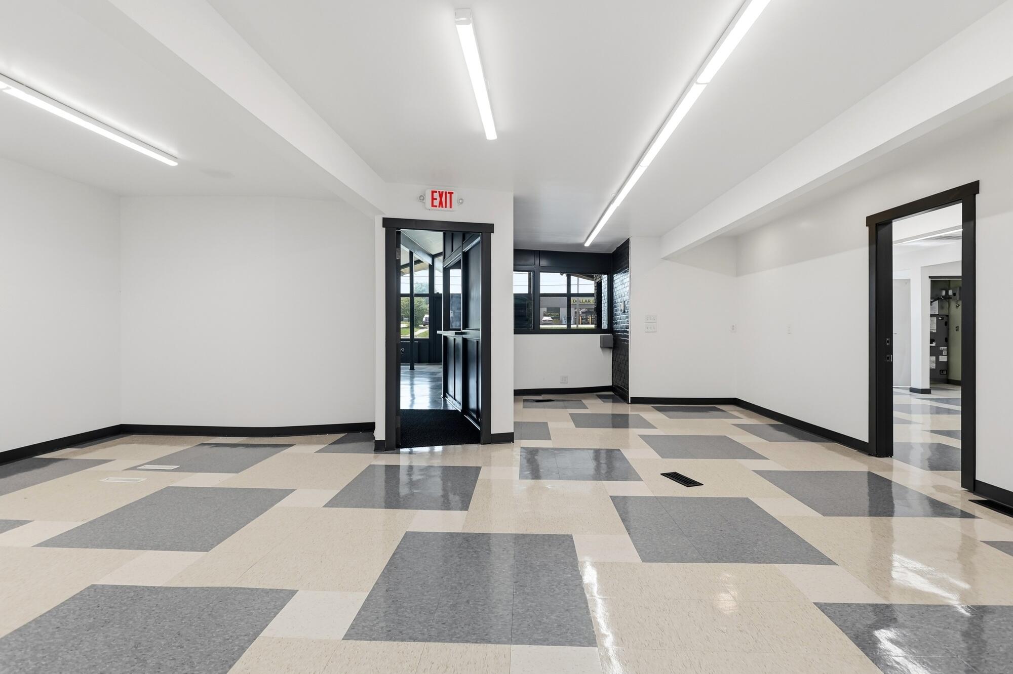 1200 Home, Springfield, Ohio 45503