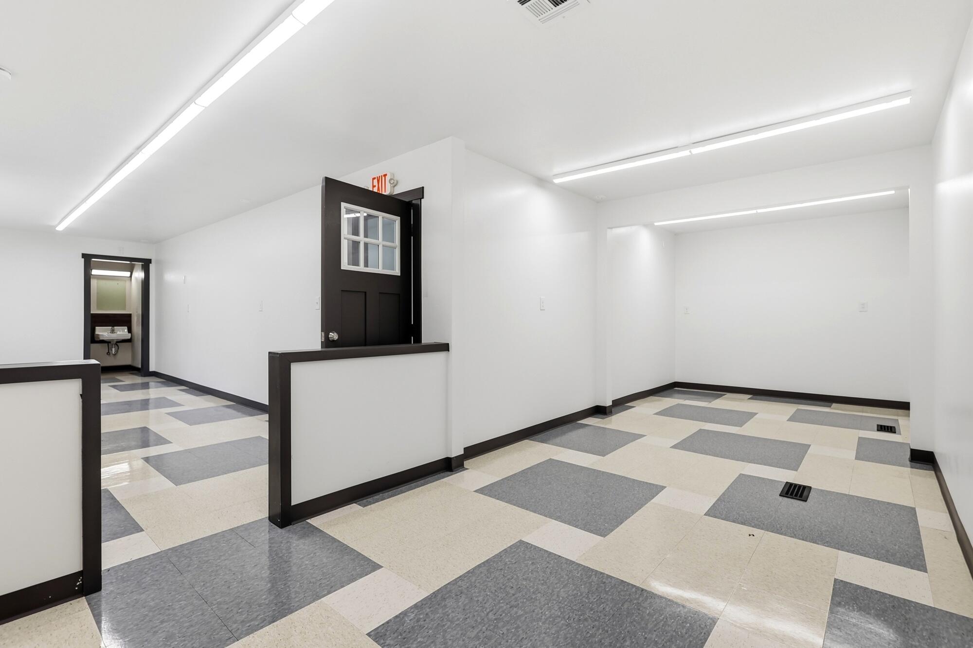 1200 Home, Springfield, Ohio 45503