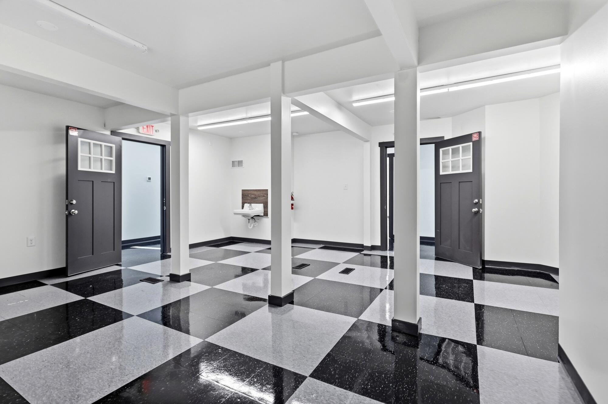 1200 Home, Springfield, Ohio 45503