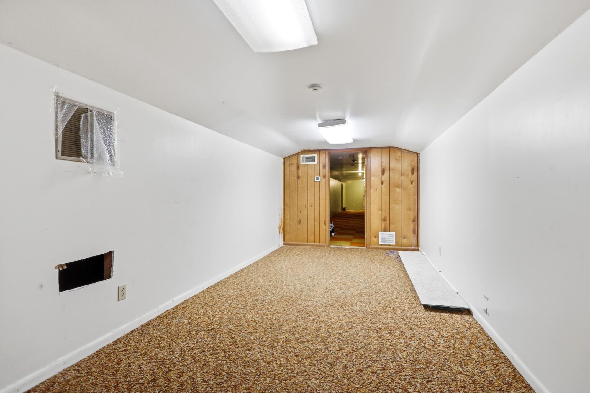 1200 Home, Springfield, Ohio 45503