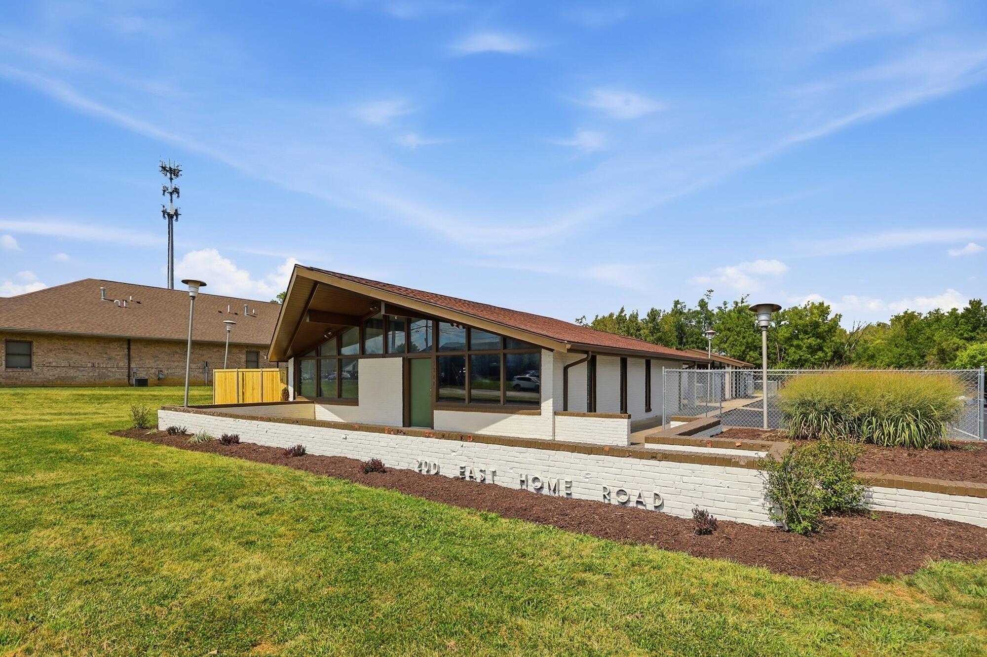1200 Home, Springfield, Ohio 45503