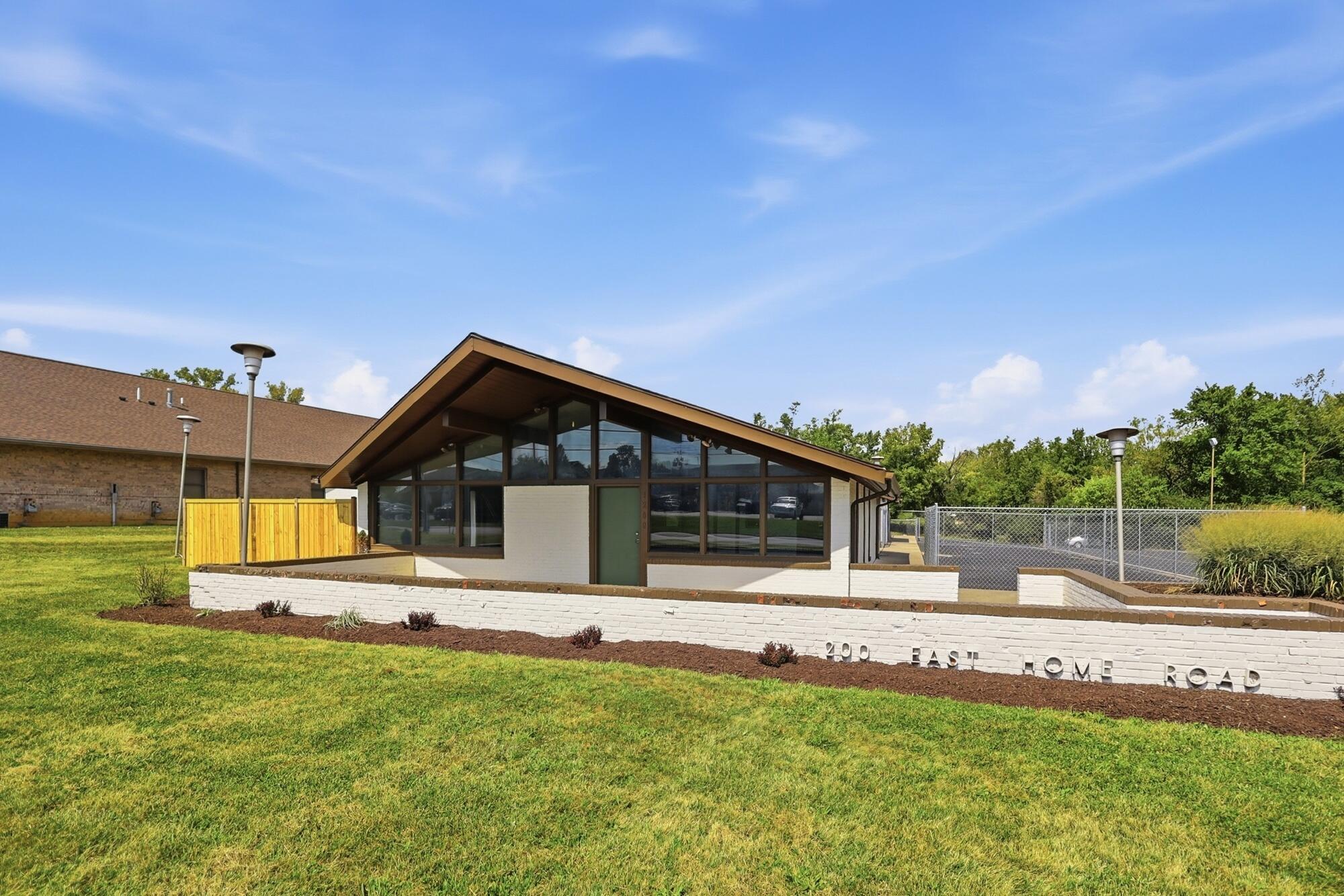 1200 Home, Springfield, Ohio 45503