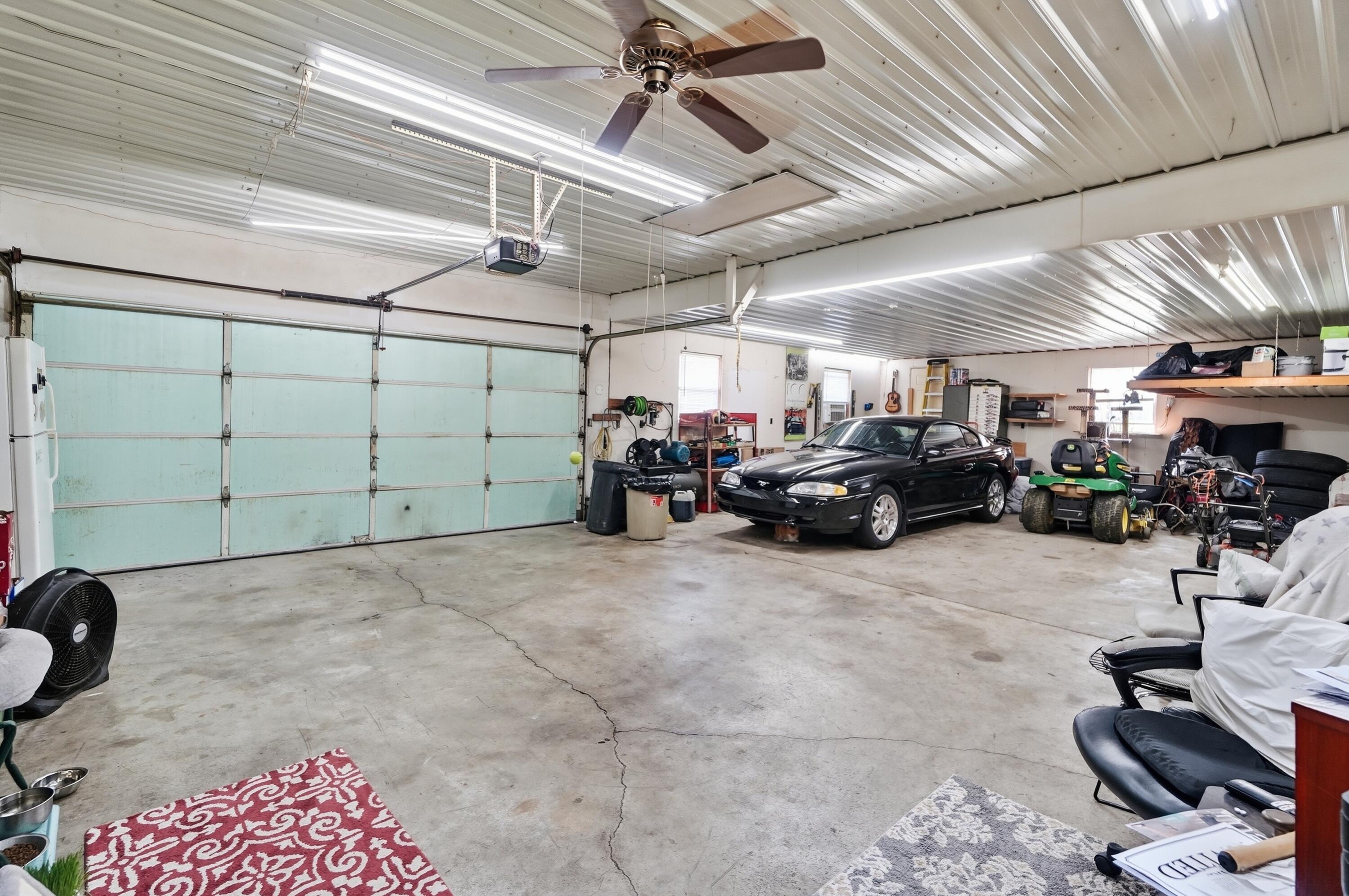 10365 Shelby Freyburg, Wapakoneta, Ohio 45895
