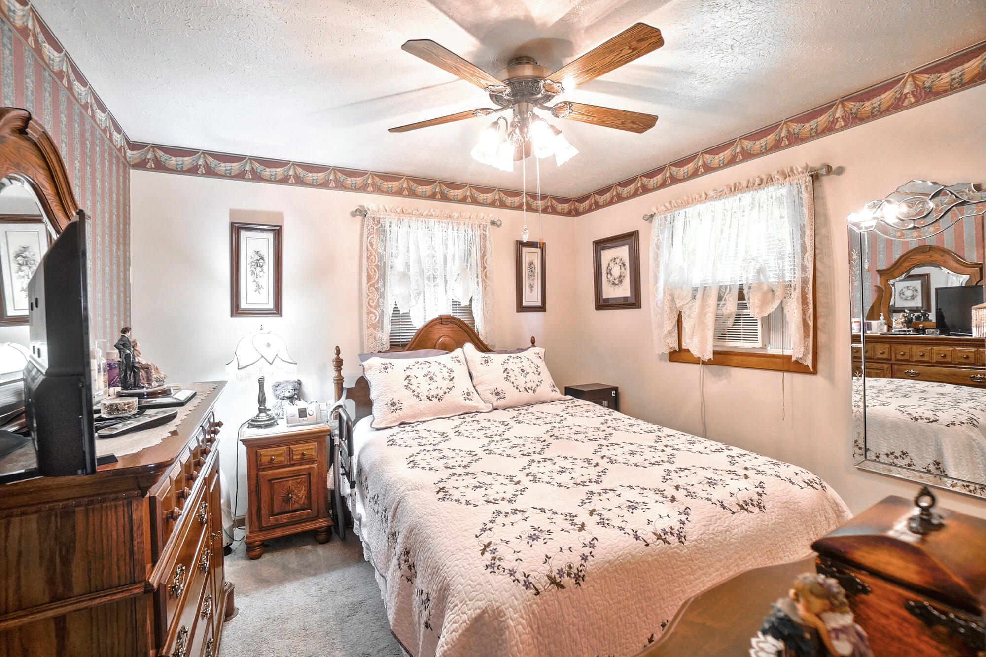 10365 Shelby Freyburg, Wapakoneta, Ohio 45895