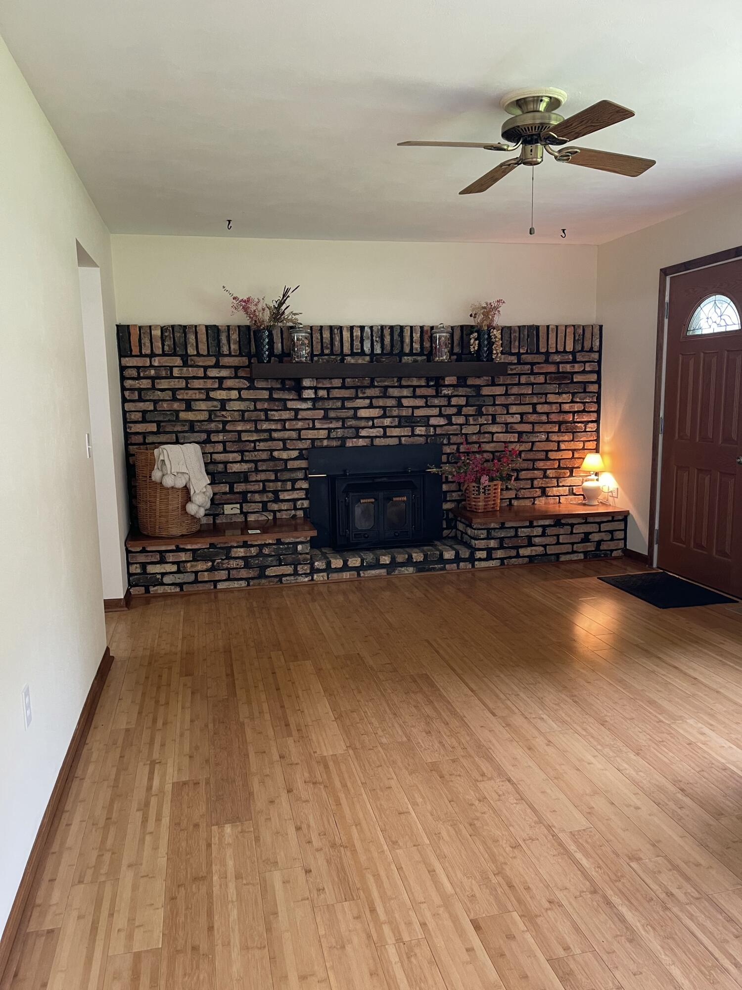 4931 Bosart, Springfield, Ohio 45503