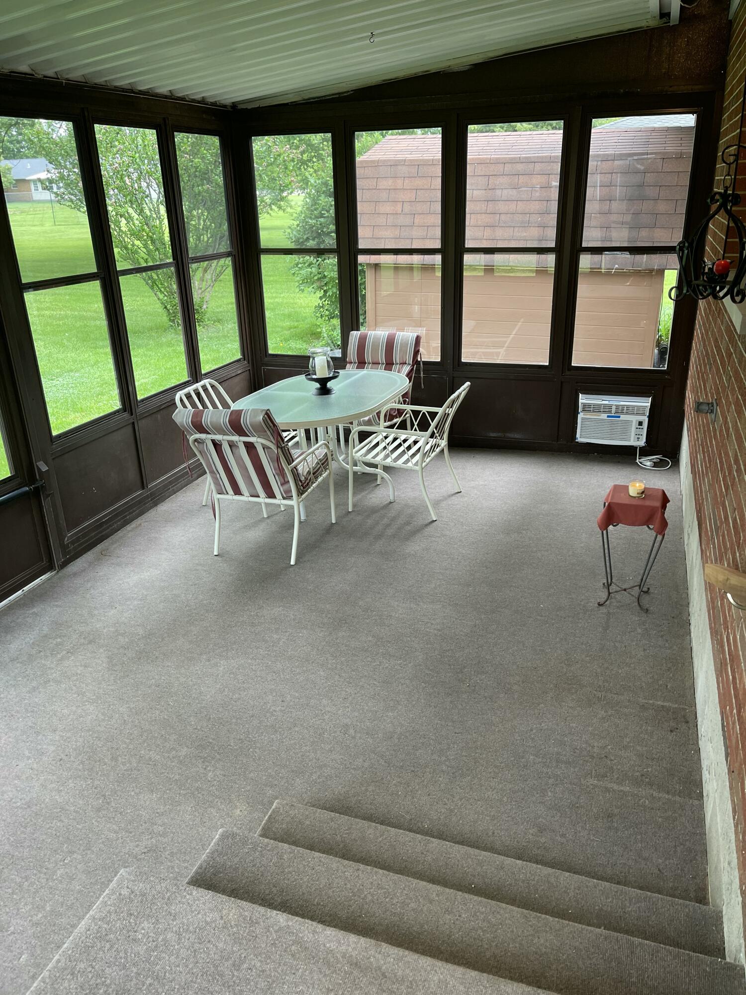 4931 Bosart, Springfield, Ohio 45503