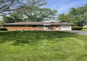 4931 Bosart, Springfield, Ohio 45503, 2 Bedroom Bedrooms, ,1 BathroomBathrooms,Residential,For Sale,Bosart,1045249