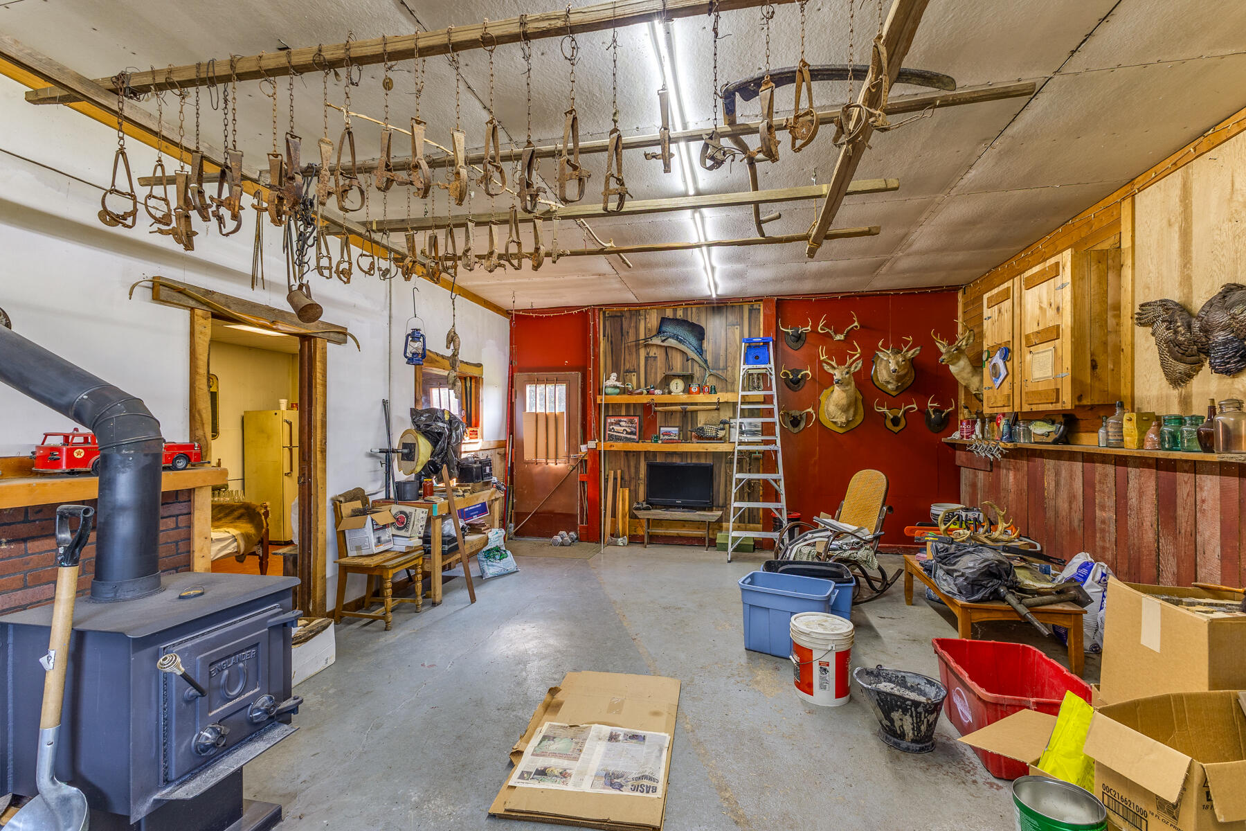 1500 Stillwater, Houston, Ohio 45333