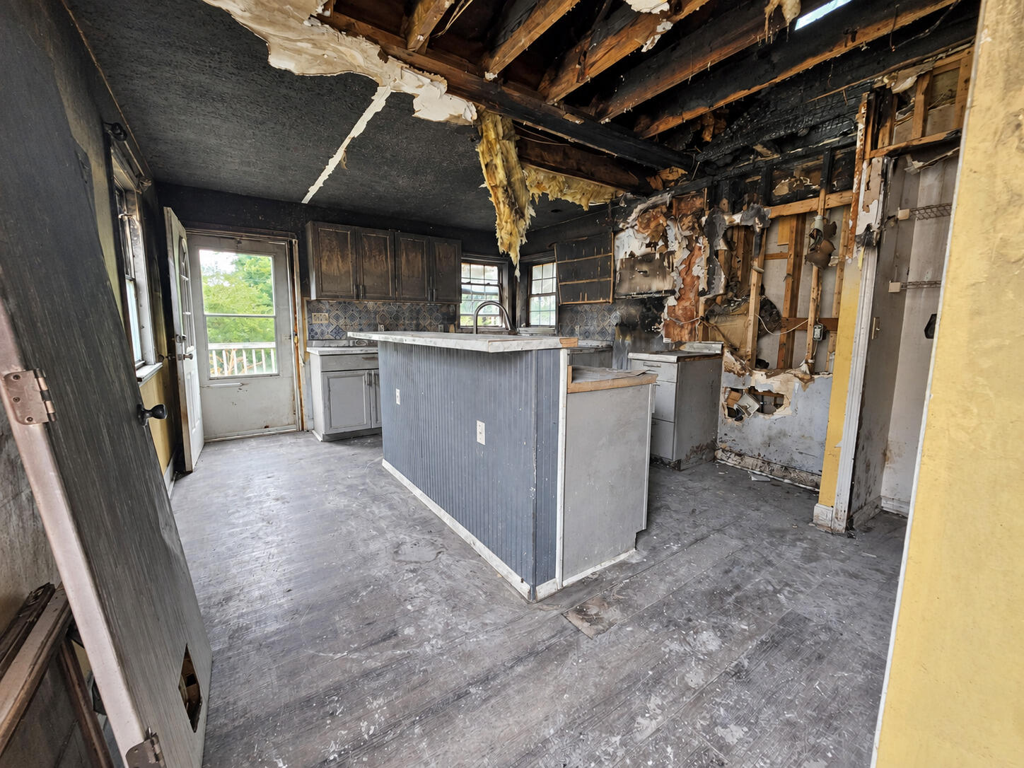 1624 Sweetbriar, Springfield, Ohio 45505