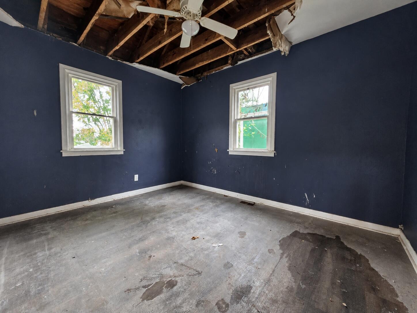 1624 Sweetbriar, Springfield, Ohio 45505