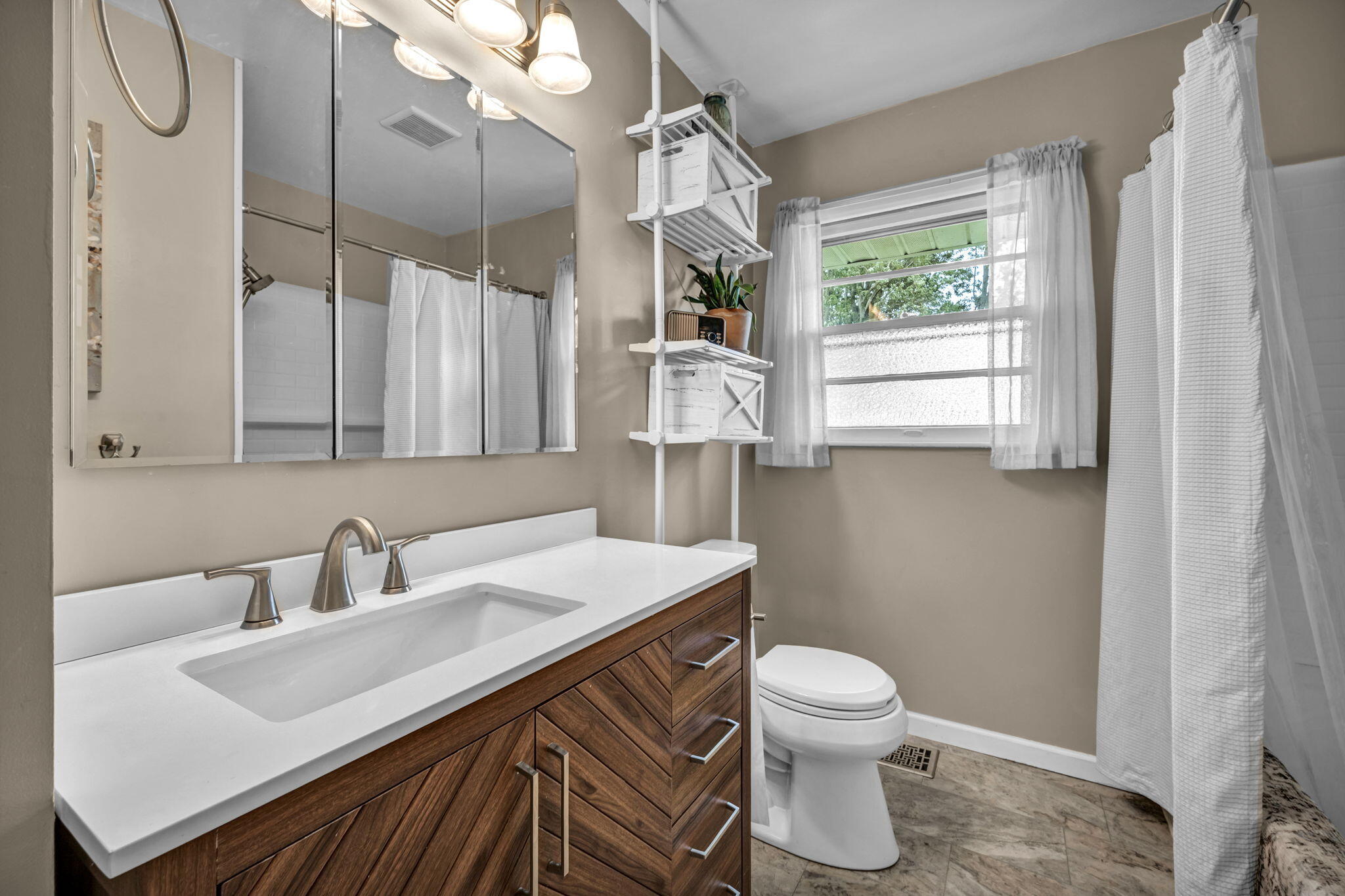 40 George, Richwood, Ohio 43344