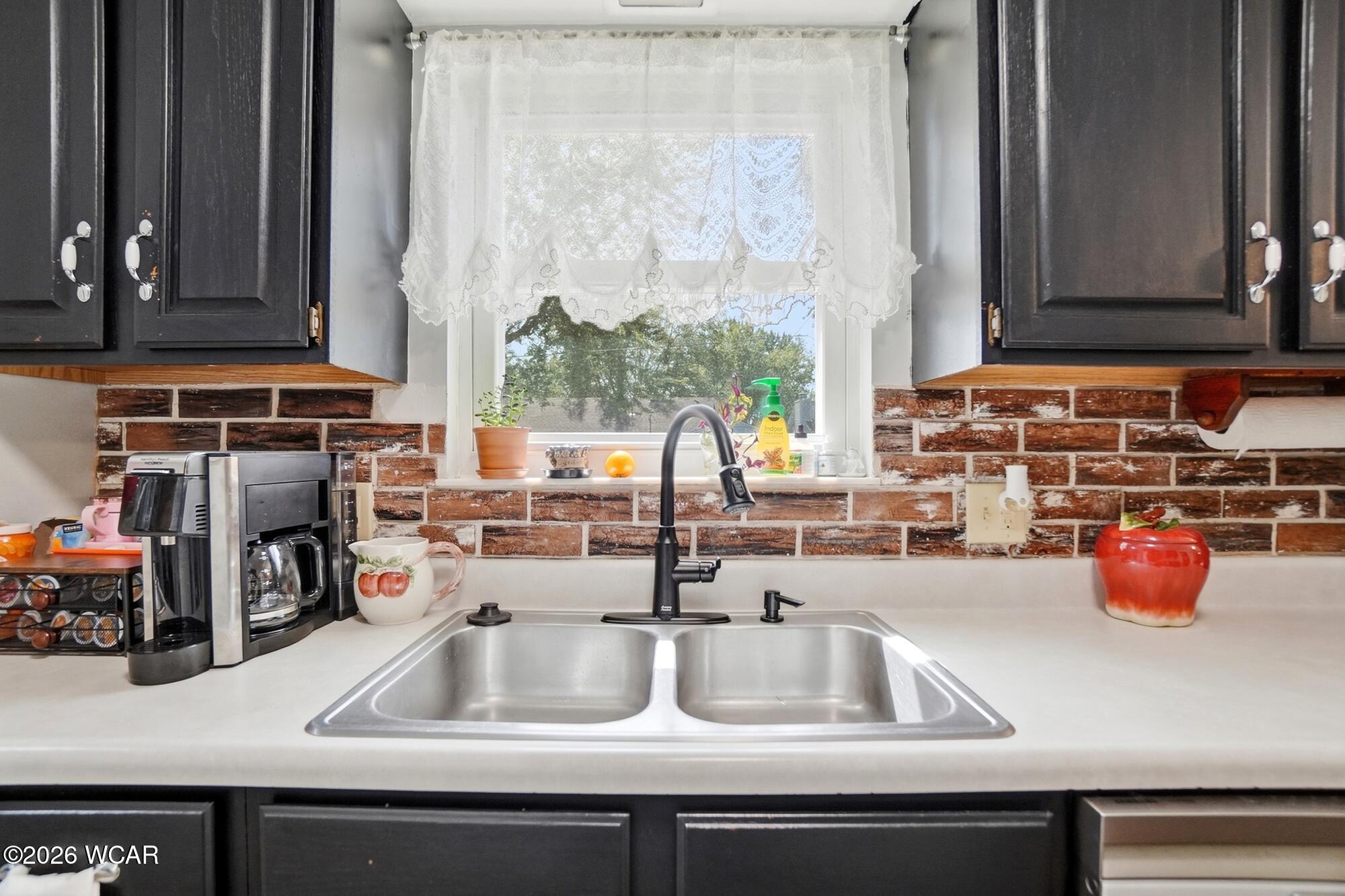 5061 East Road, Elida, Ohio