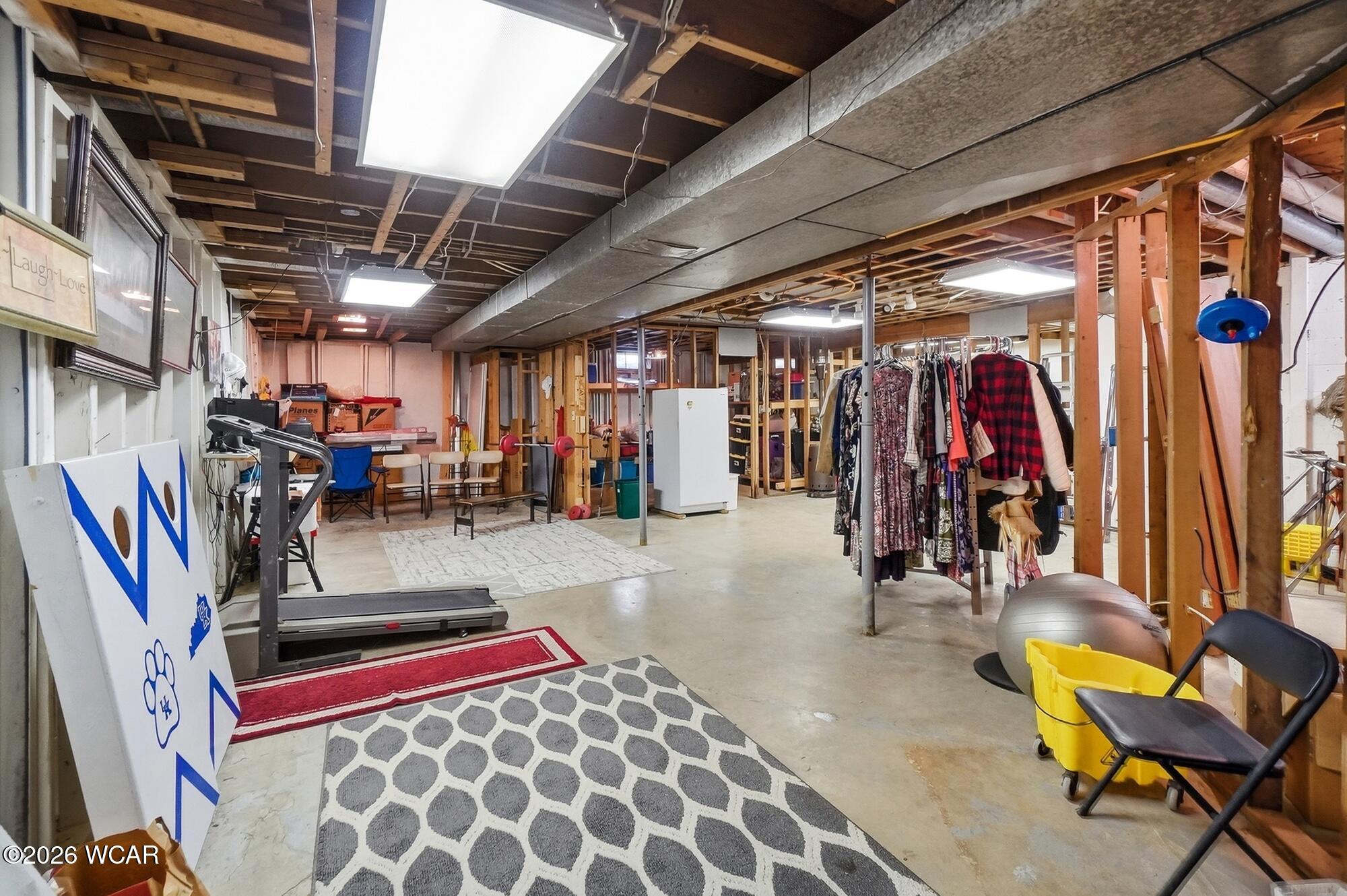 3733 Harding Highway, Lima, Ohio